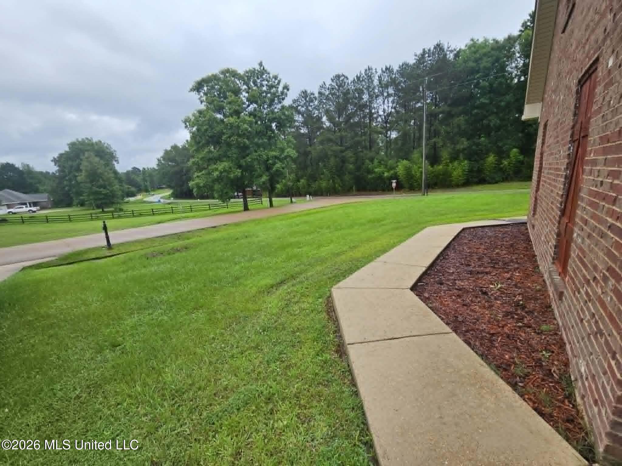 101 Grandview Property Photo 6