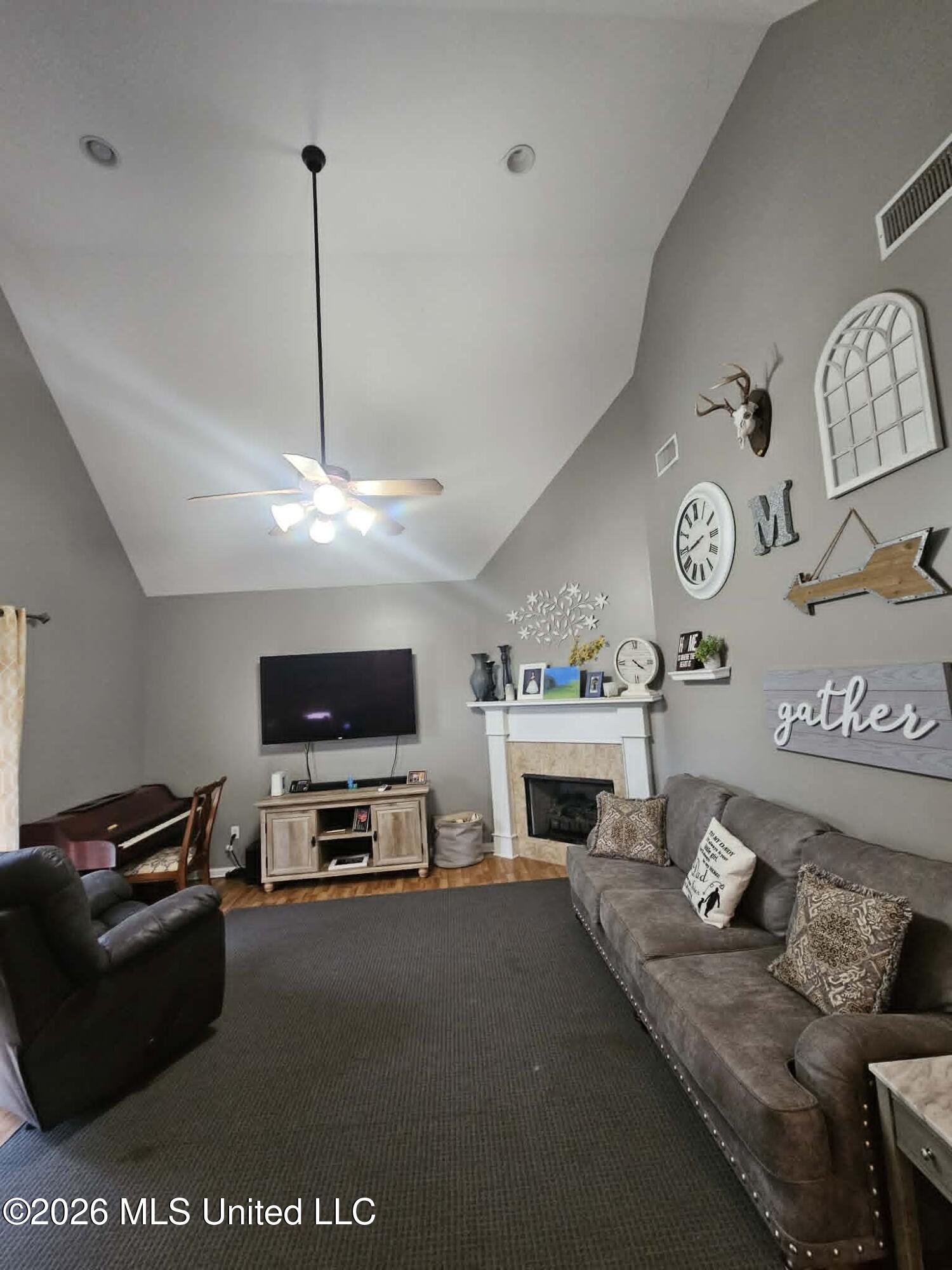 101 Grandview Property Photo 11
