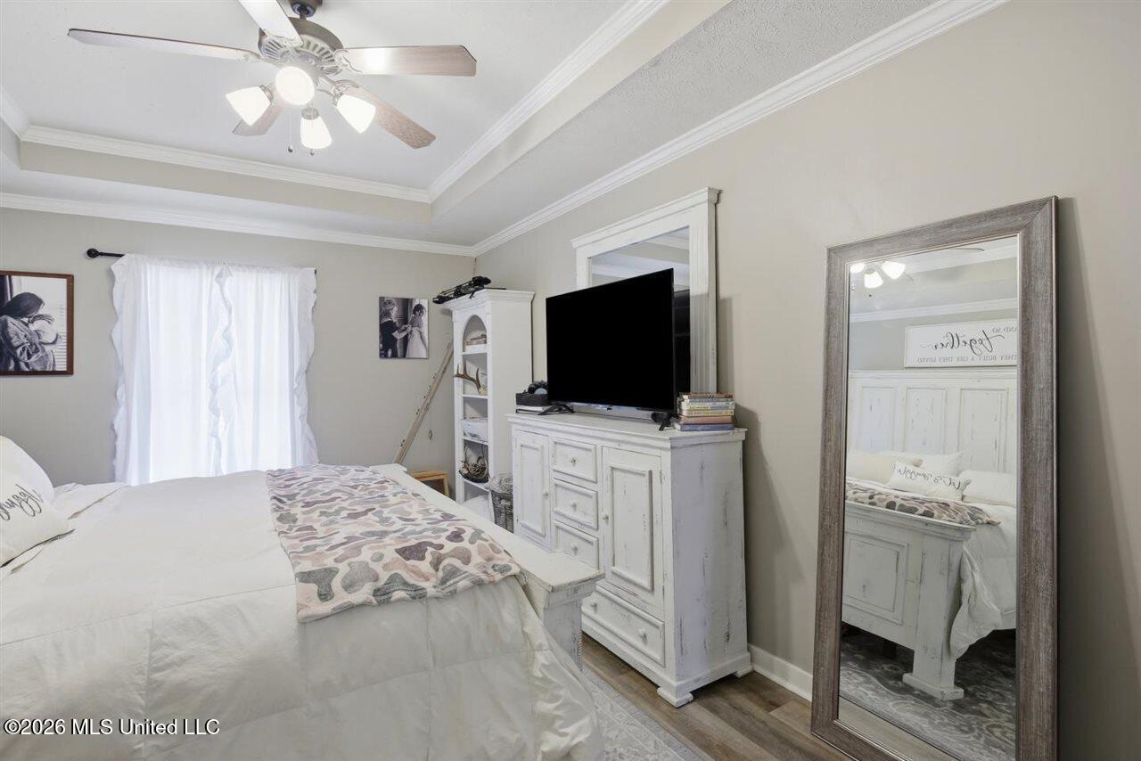 1930 Twin Pine Drive Property Photo 15