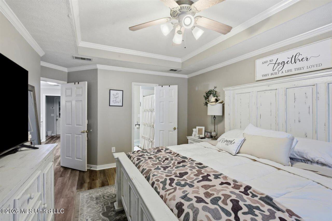 1930 Twin Pine Drive Property Photo 16