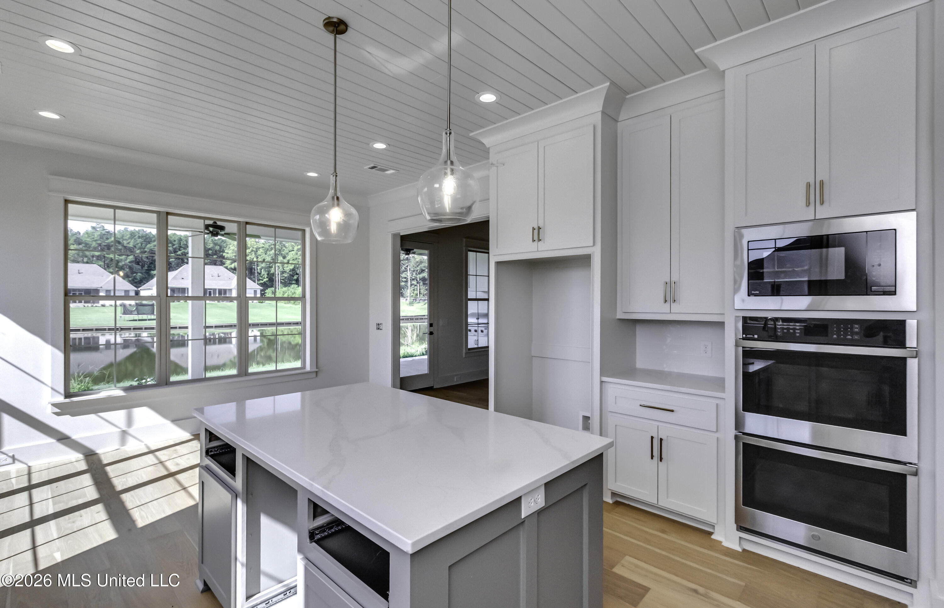 107 Katherine Lane Property Photo 24