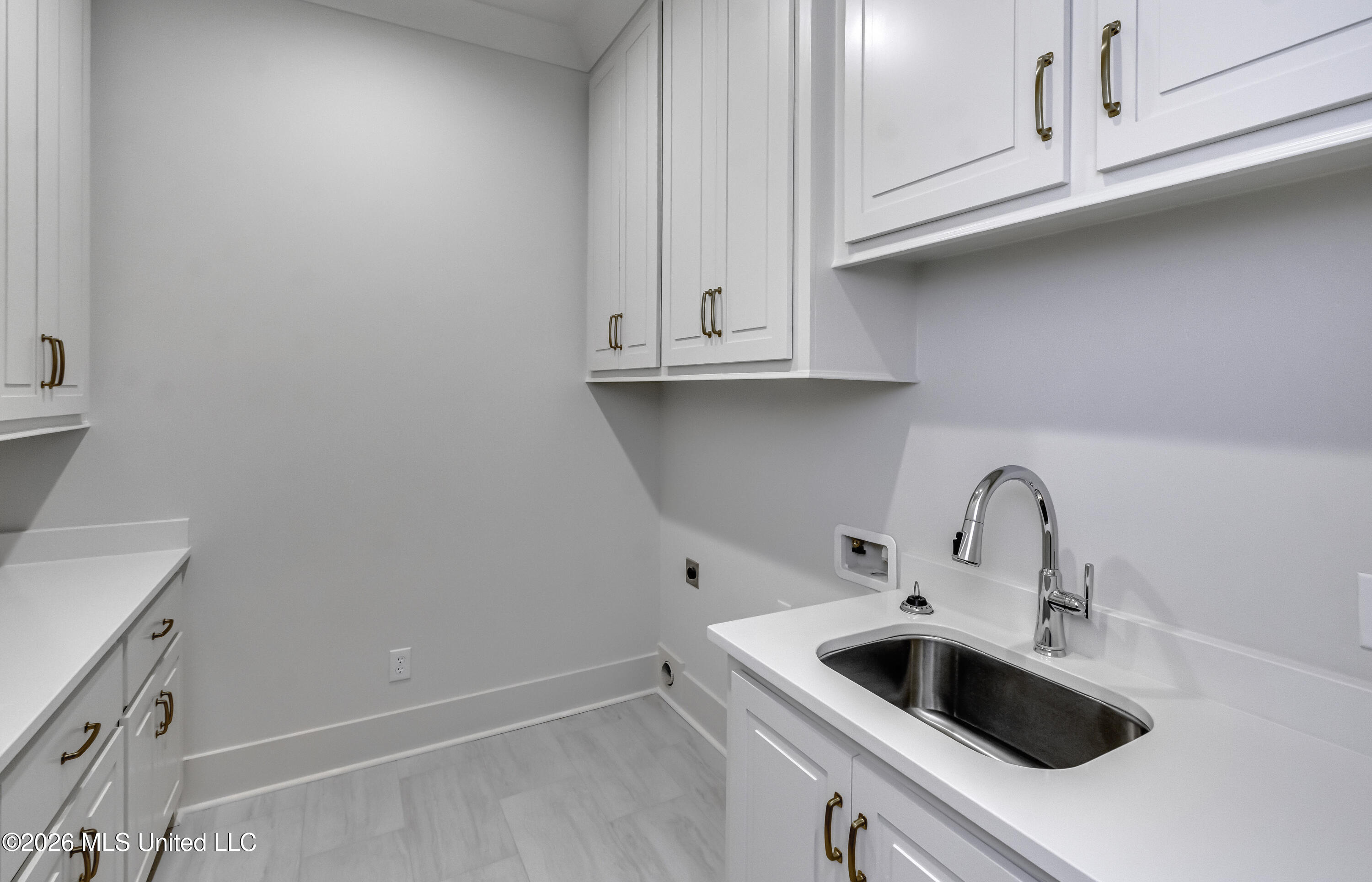 107 Katherine Lane Property Photo 29