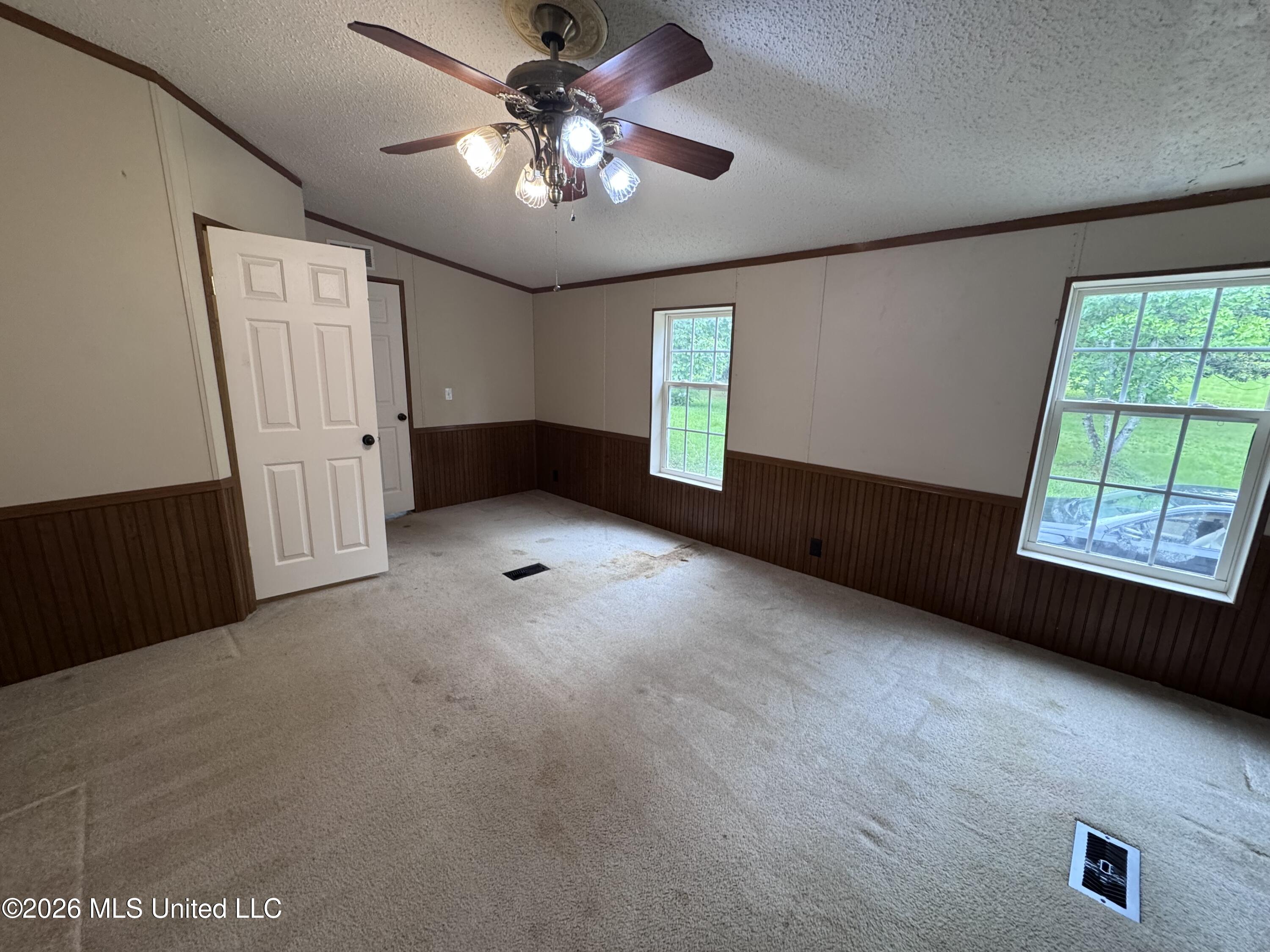 1010 Barr Road Property Photo 9