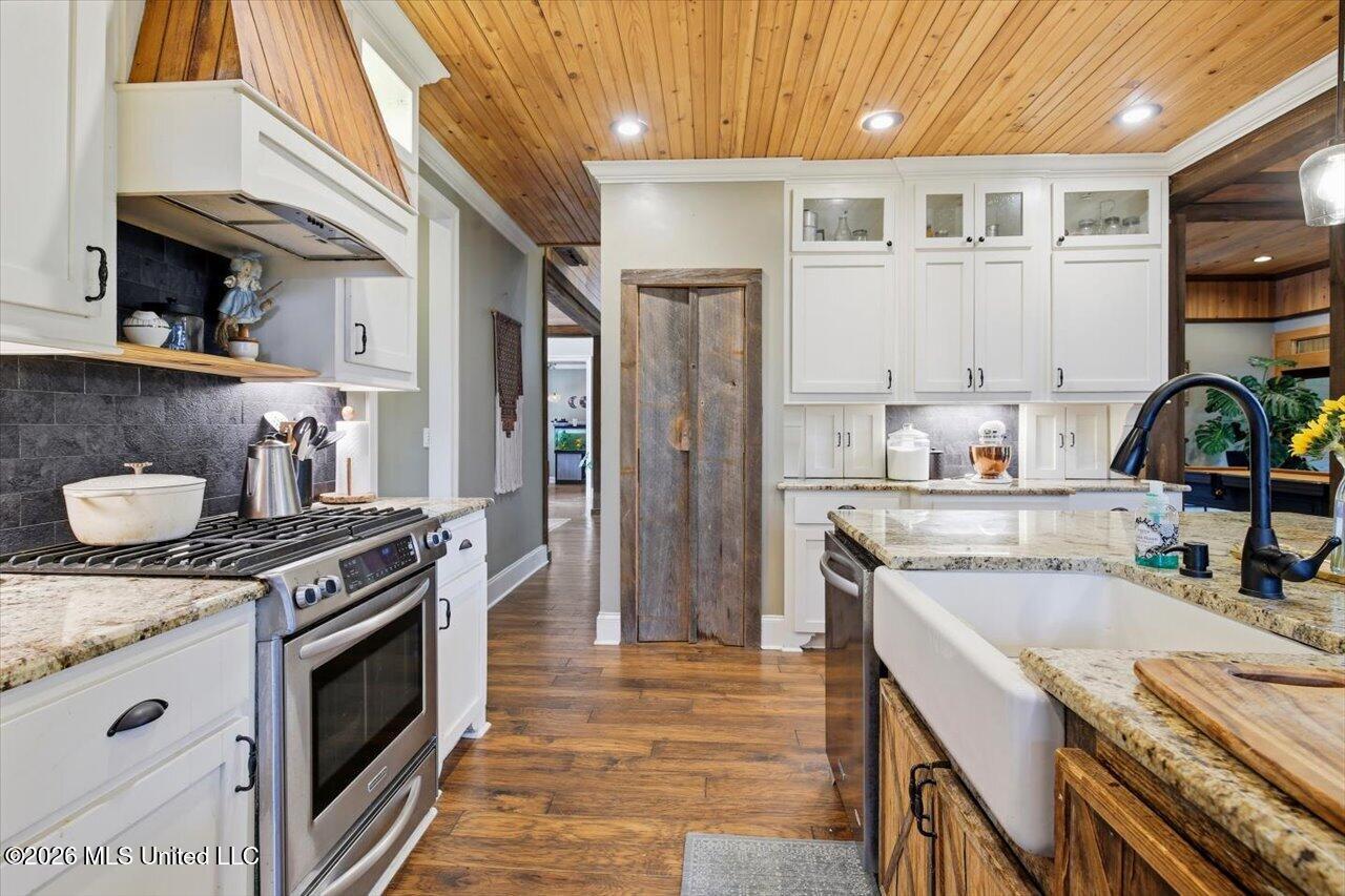 1109 Foxpoint Property Photo 16