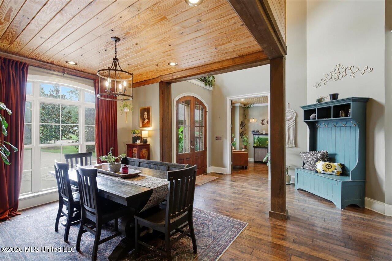 1109 Foxpoint Property Photo 18