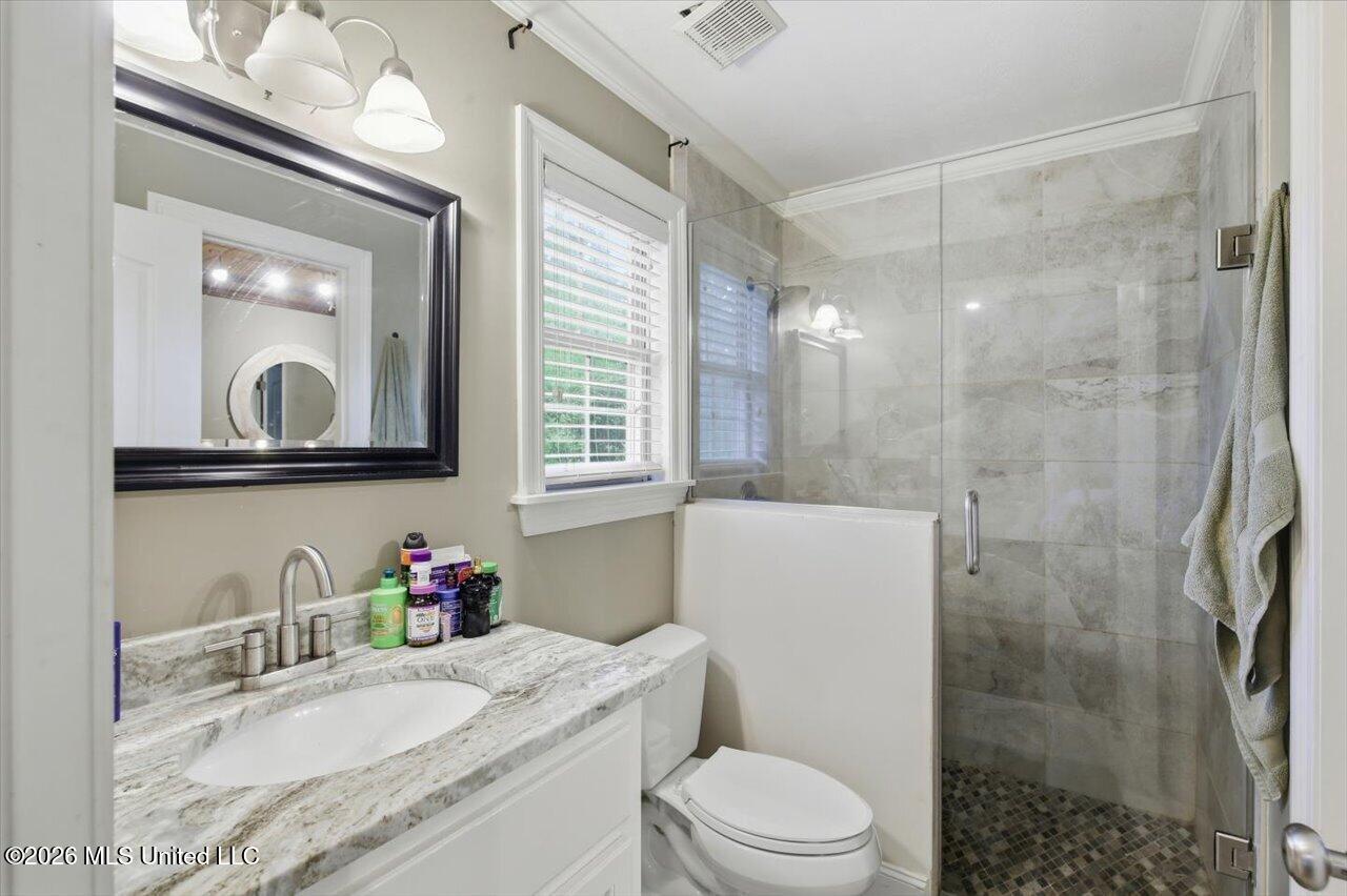 1109 Foxpoint Property Photo 47