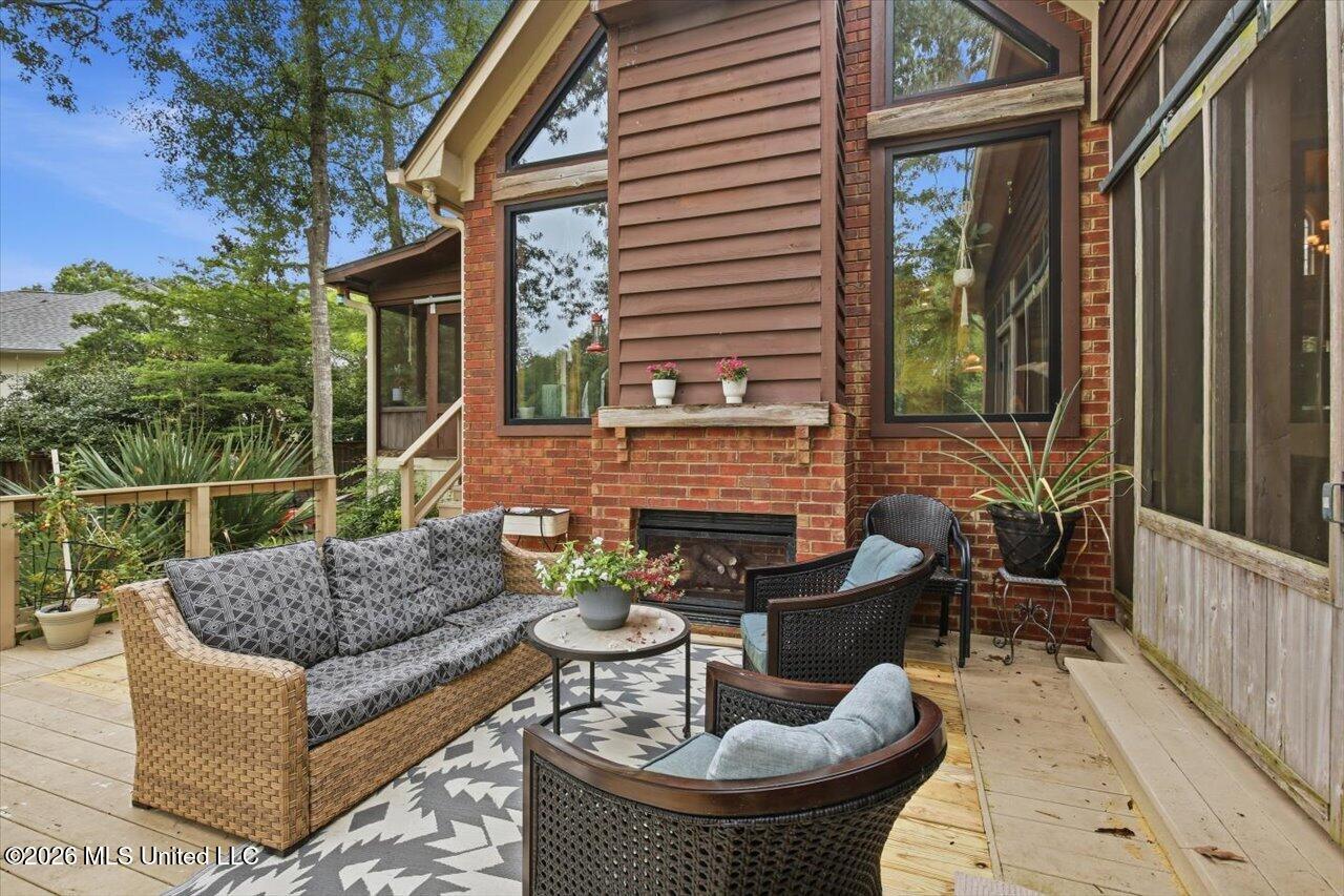 1109 Foxpoint Property Photo 56