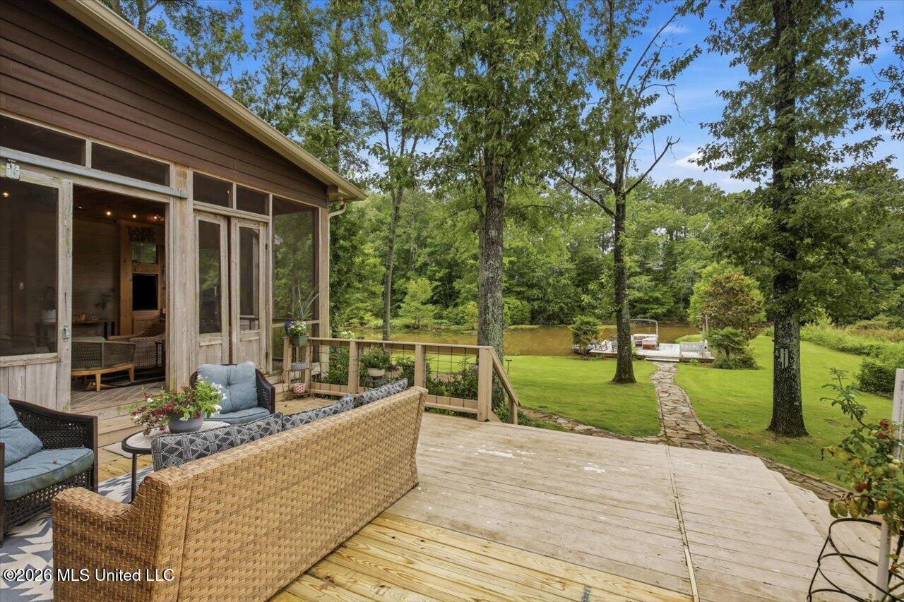 1109 Foxpoint Property Photo 58