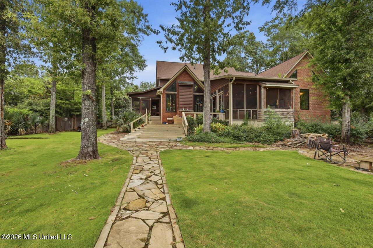 1109 Foxpoint Property Photo 61