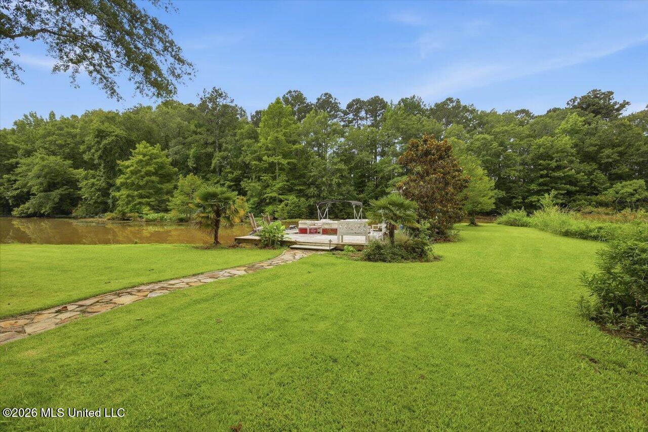 1109 Foxpoint Property Photo 65