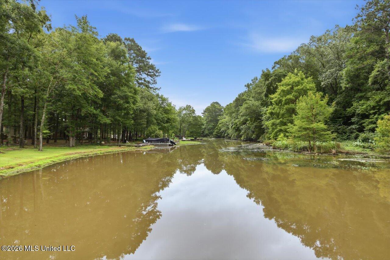 1109 Foxpoint Property Photo 68