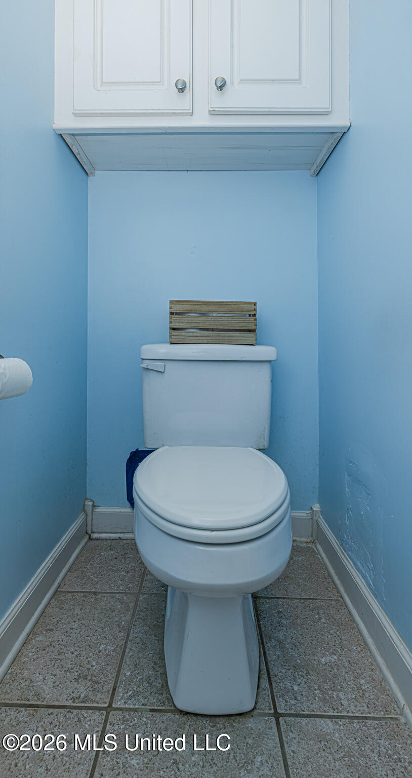 117 Southwood Drive Property Photo 28