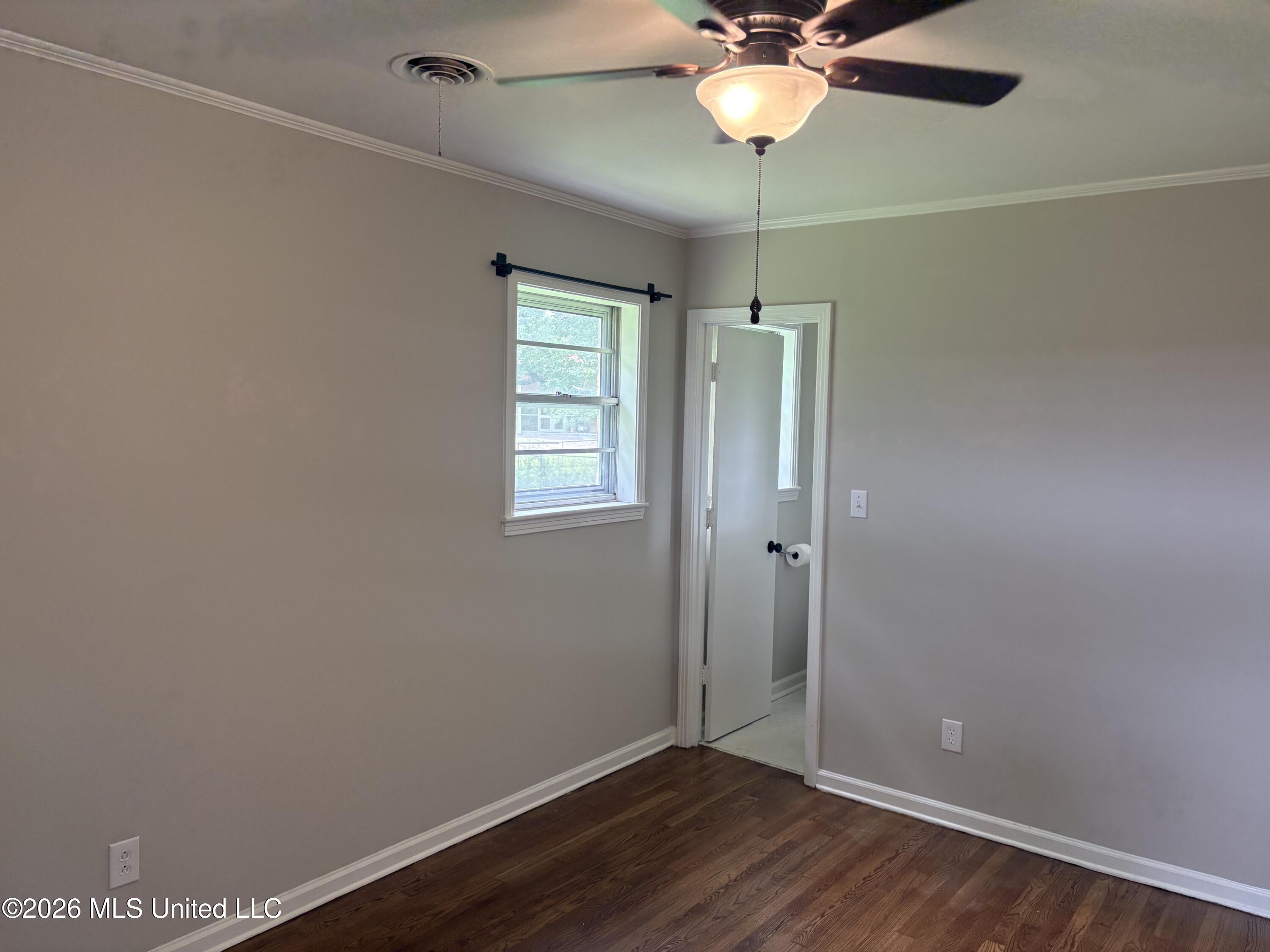 208 Camille Street Property Photo 11