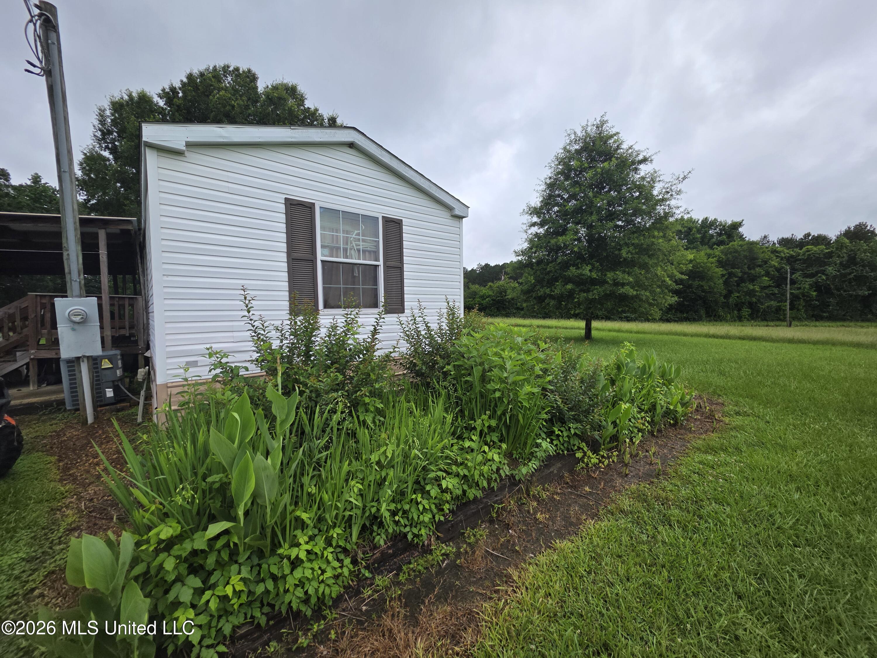244 Foster Road Property Photo 12