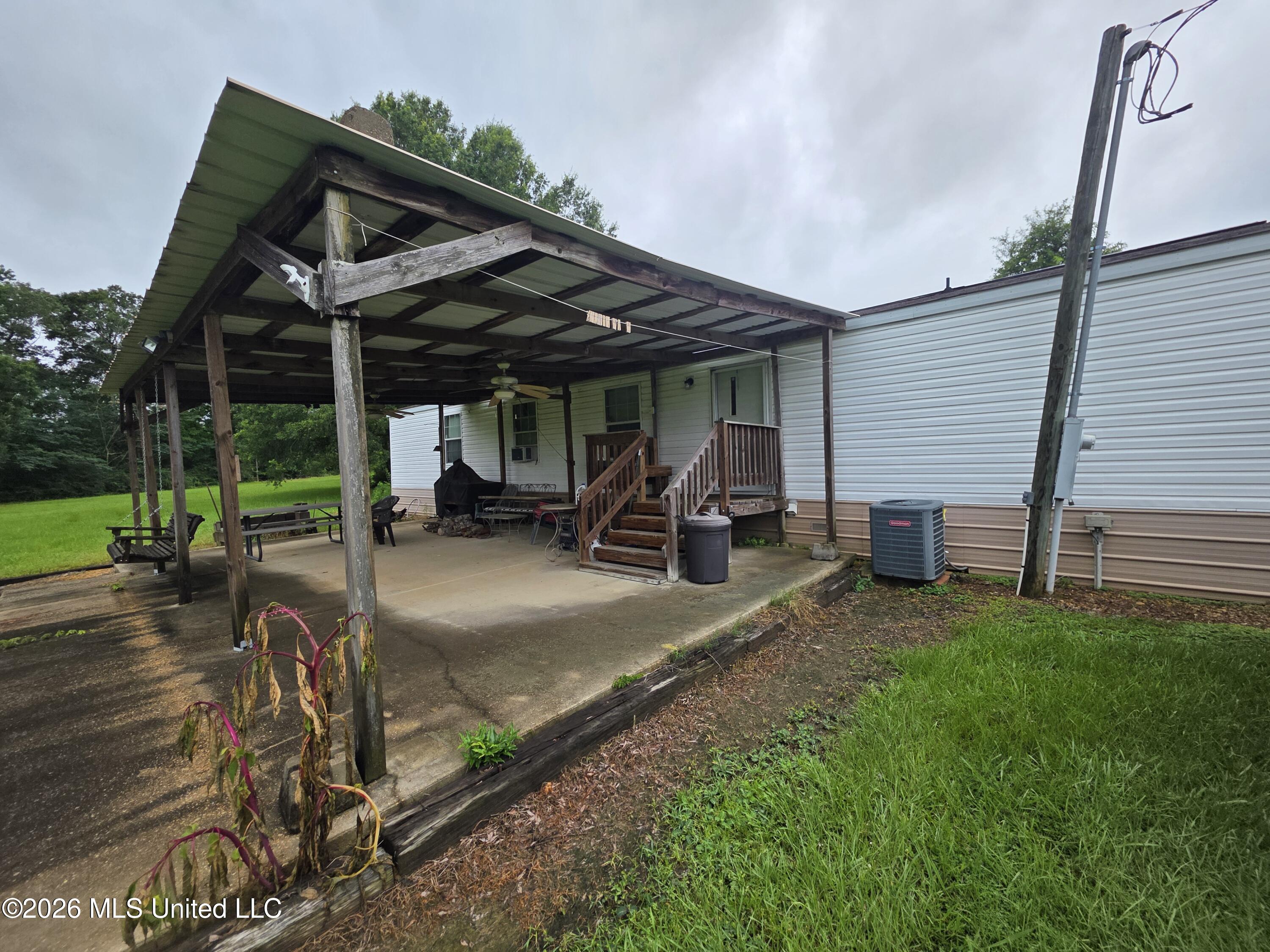 244 Foster Road Property Photo 15