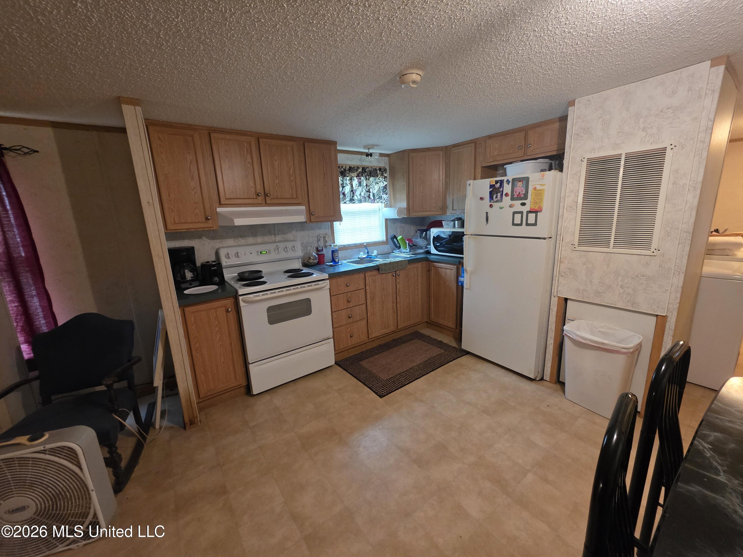 244 Foster Road Property Photo 17