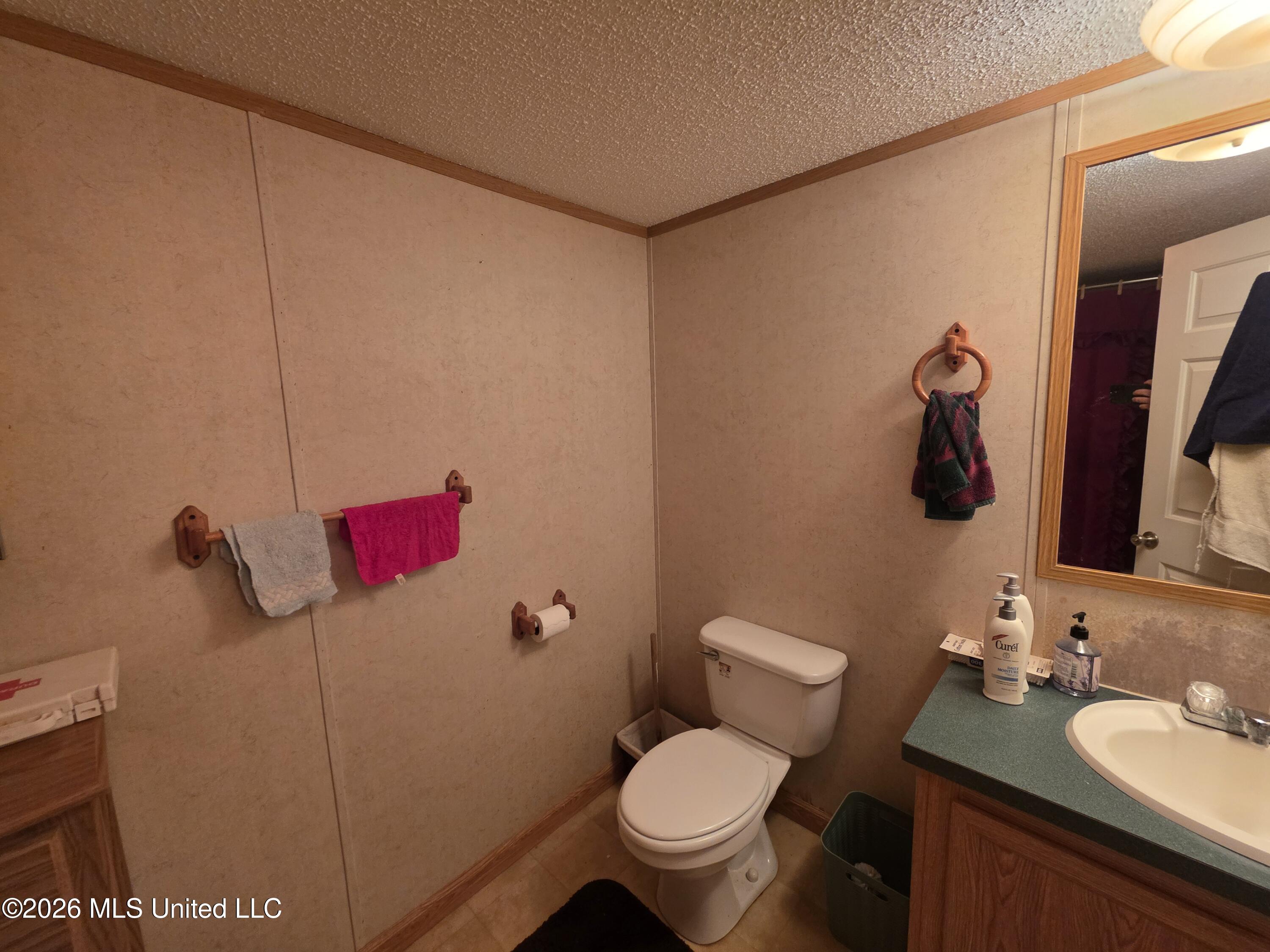244 Foster Road Property Photo 24