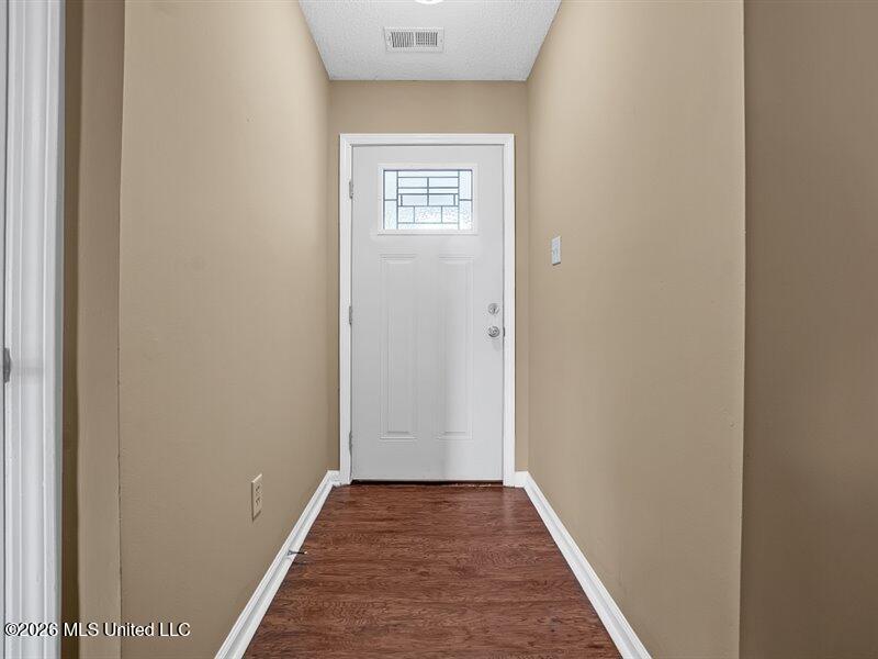 4103 Meadow Creek Drive Property Photo 3
