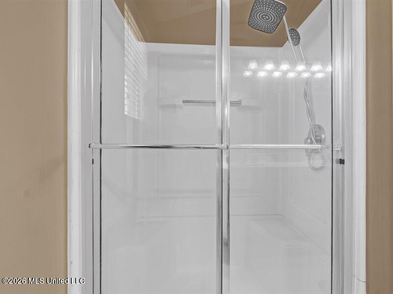 4103 Meadow Creek Drive Property Photo 14