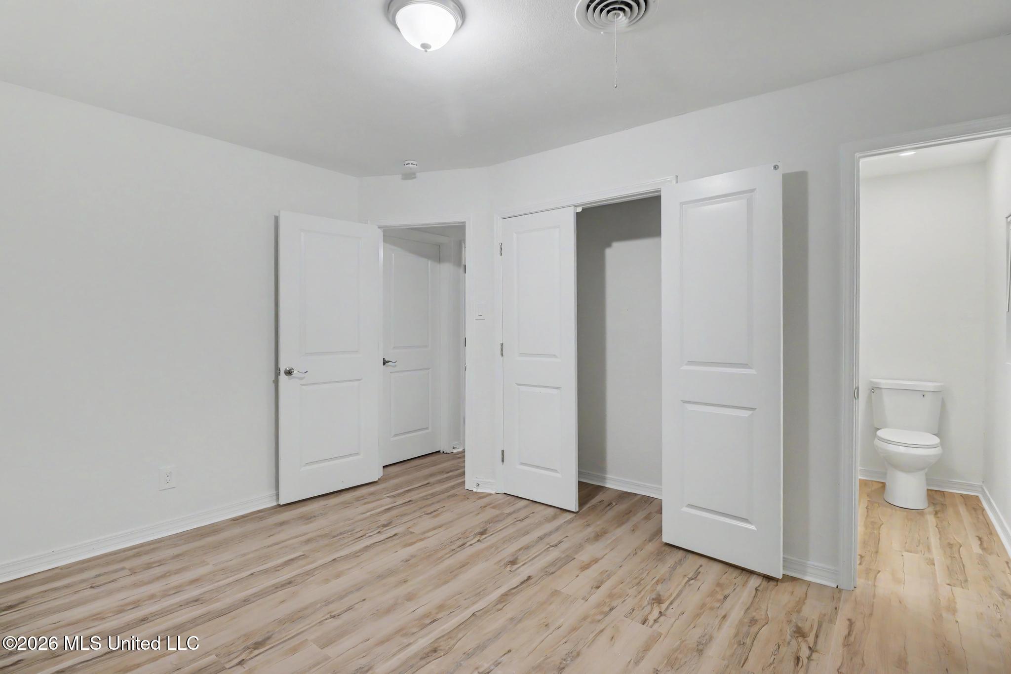 11433 Klein Road Property Photo 7