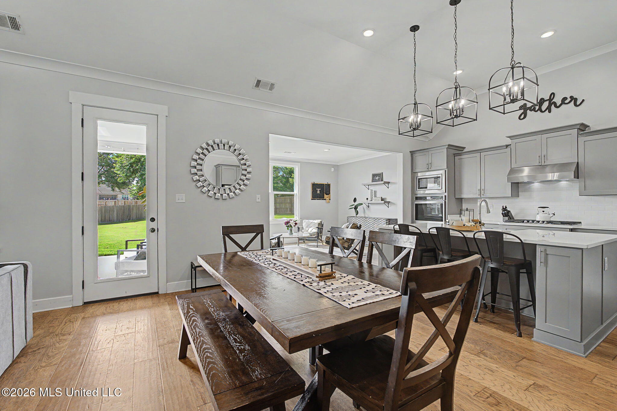 13910 Highlands Crest Loop Property Photo 22