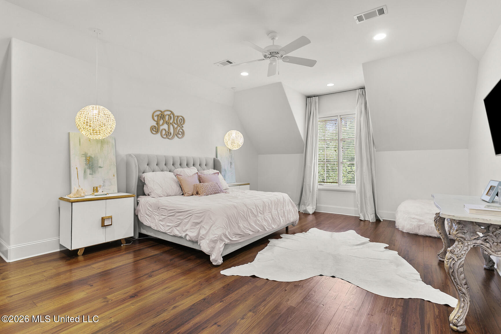 918 Montrose Drive Property Photo 44