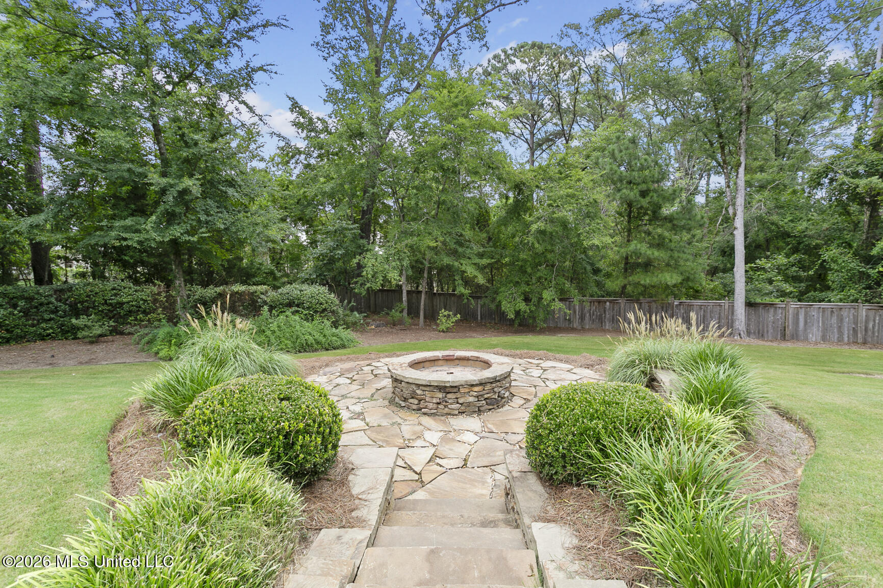 918 Montrose Drive Property Photo 57