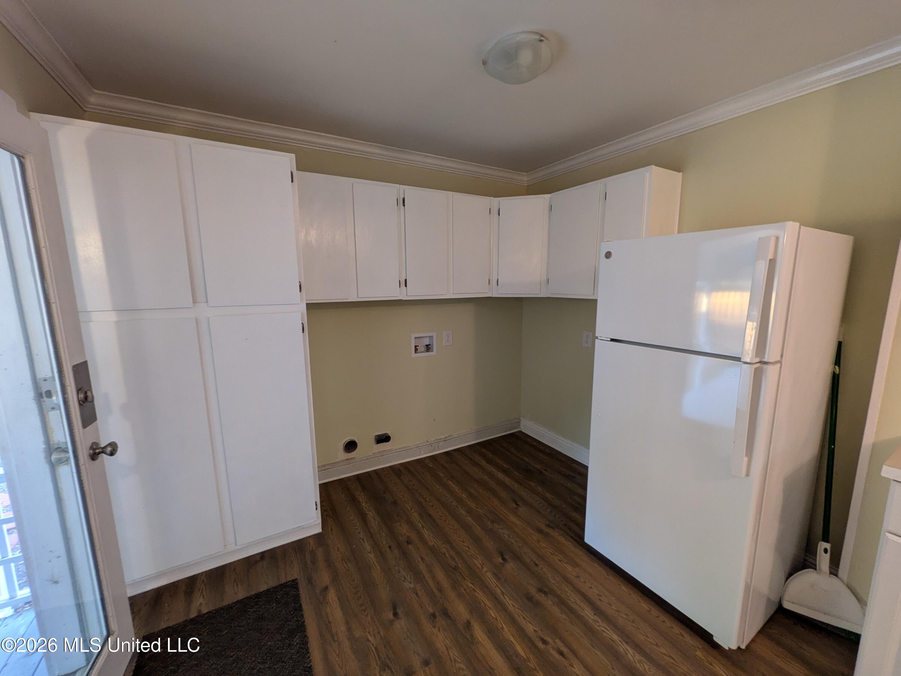 1253 24th Street Property Photo 6