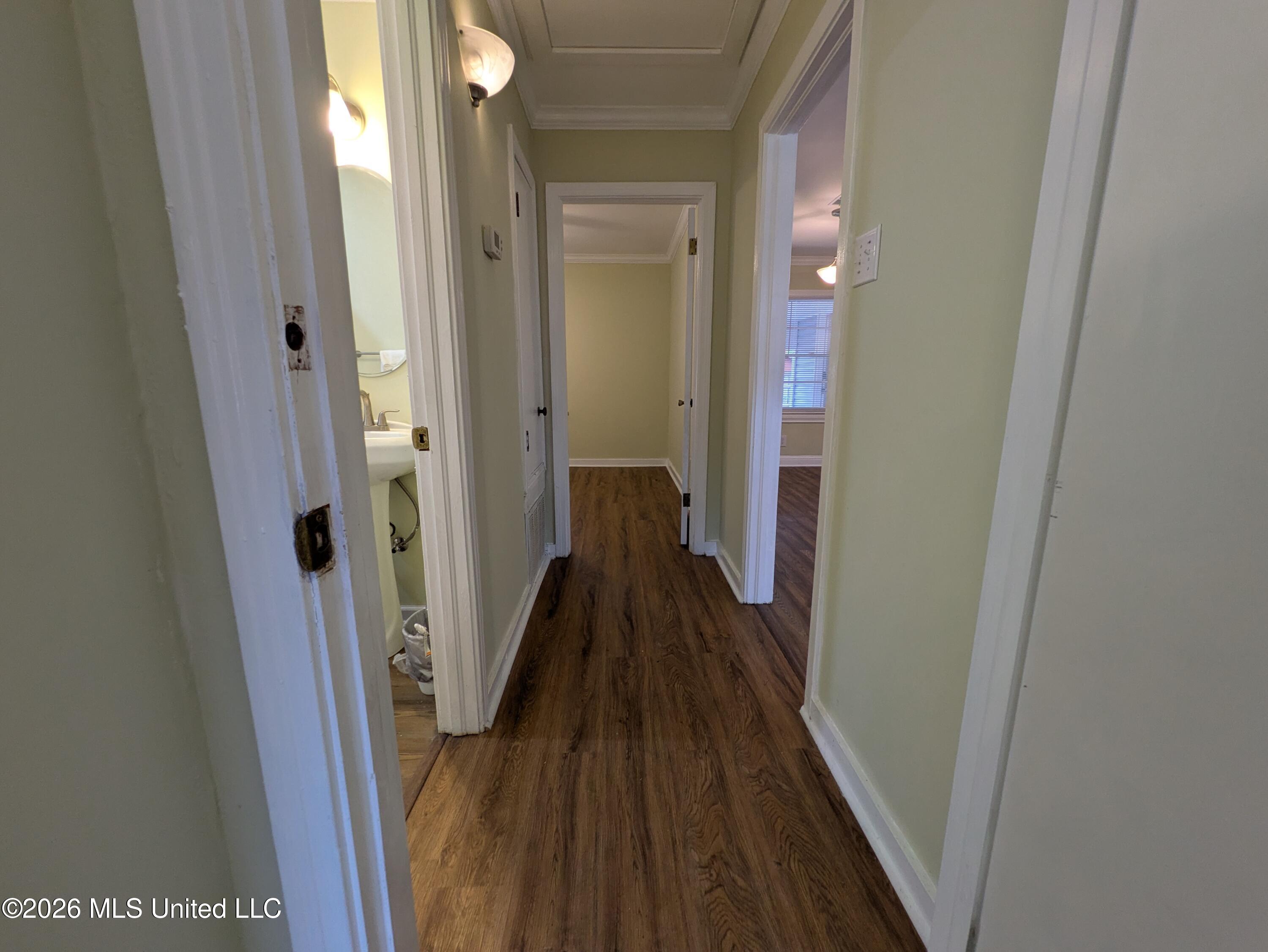 1253 24th Street Property Photo 8