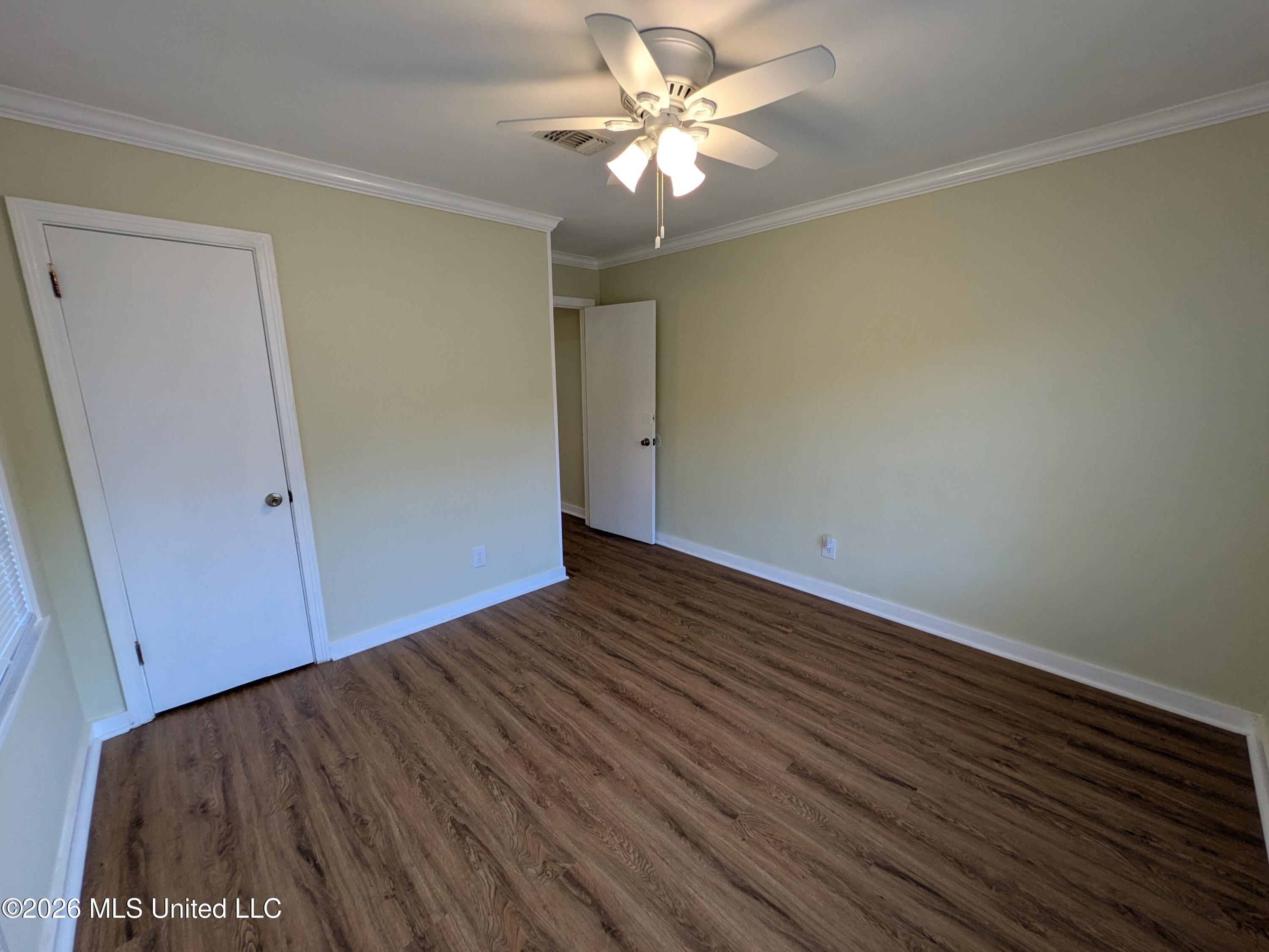 1253 24th Street Property Photo 10
