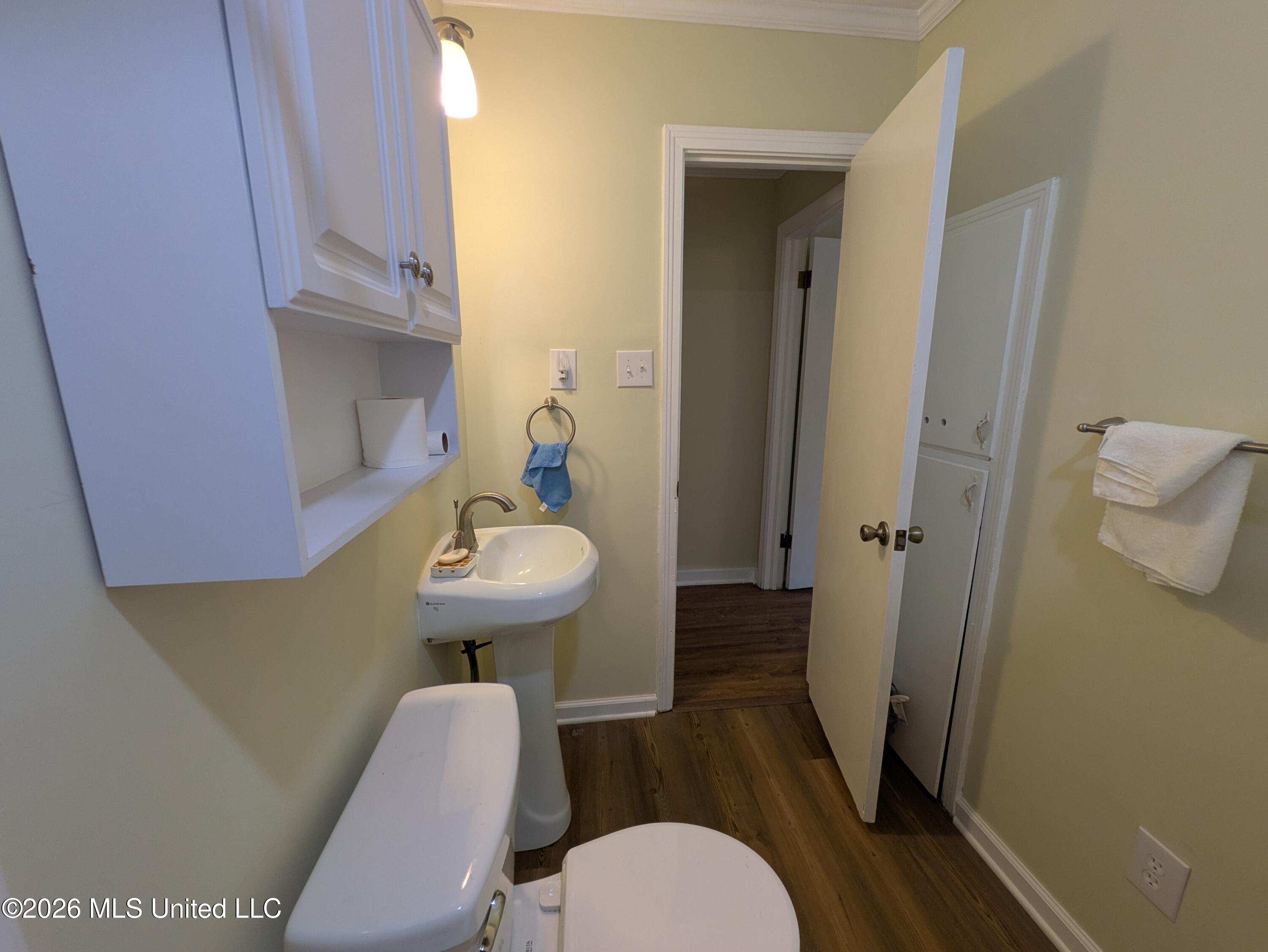 1253 24th Street Property Photo 12