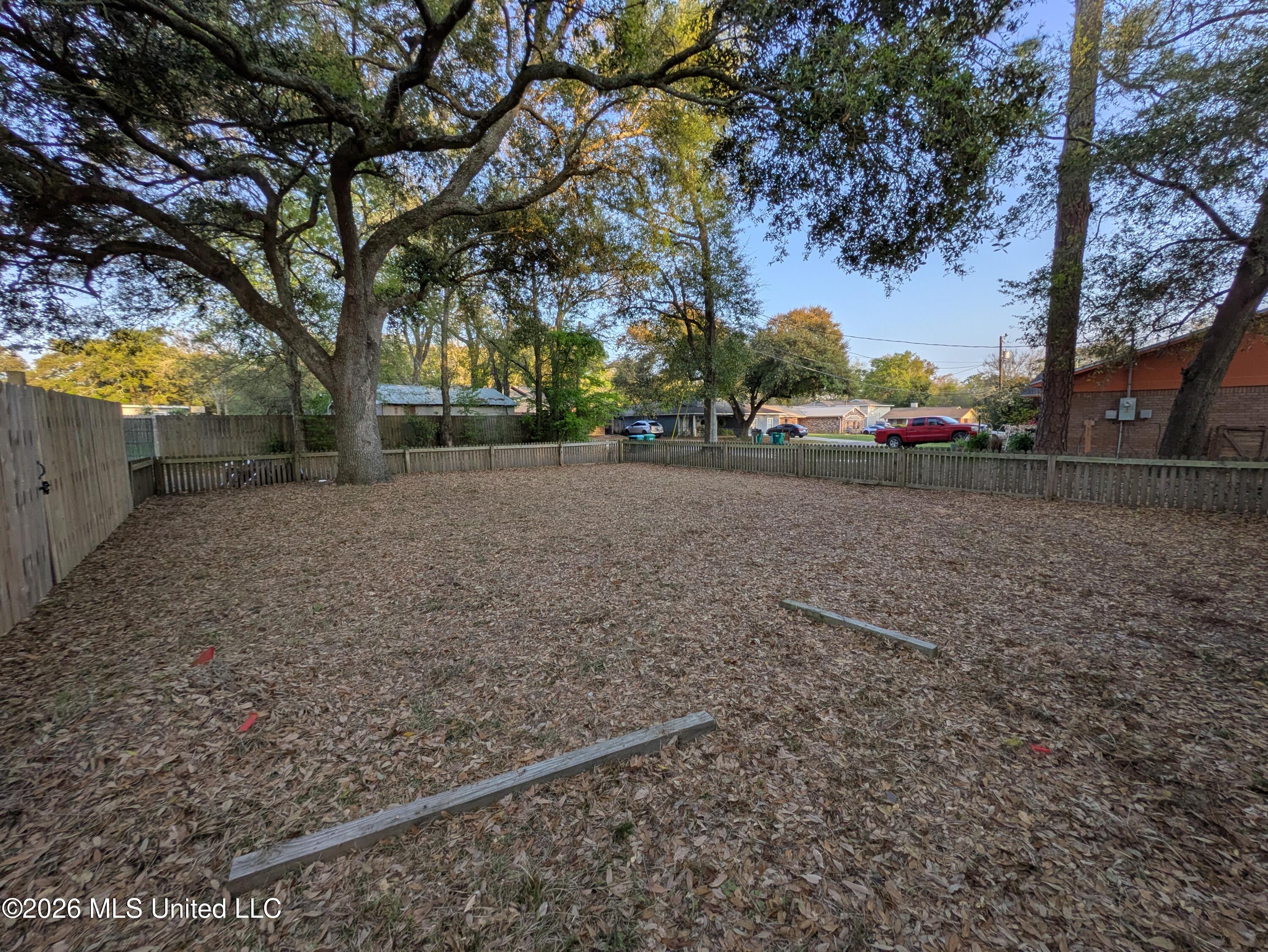 1253 24th Street Property Photo 19