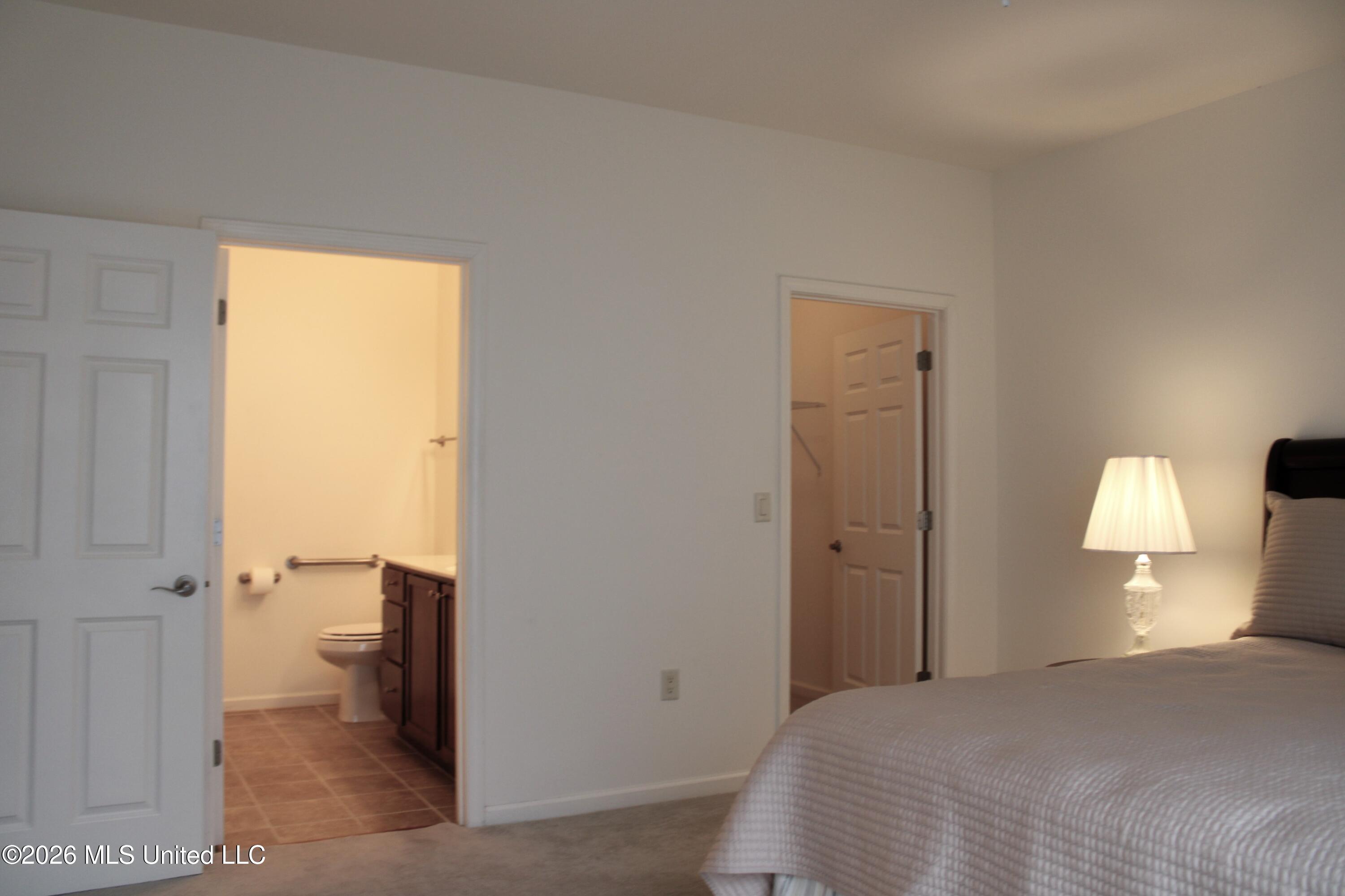 8817 Parkview Oaks Circle Property Photo 20