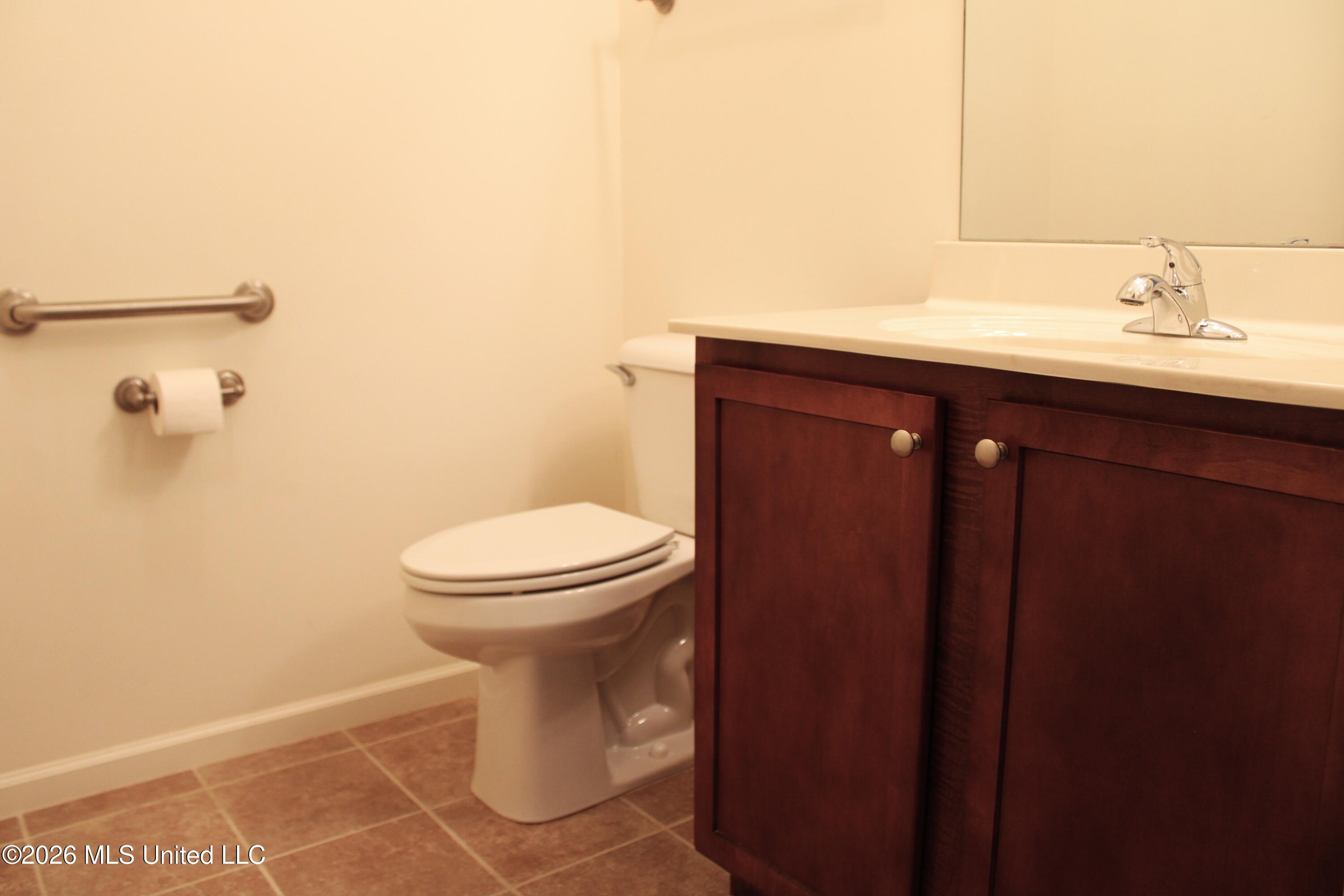 8817 Parkview Oaks Circle Property Photo 24