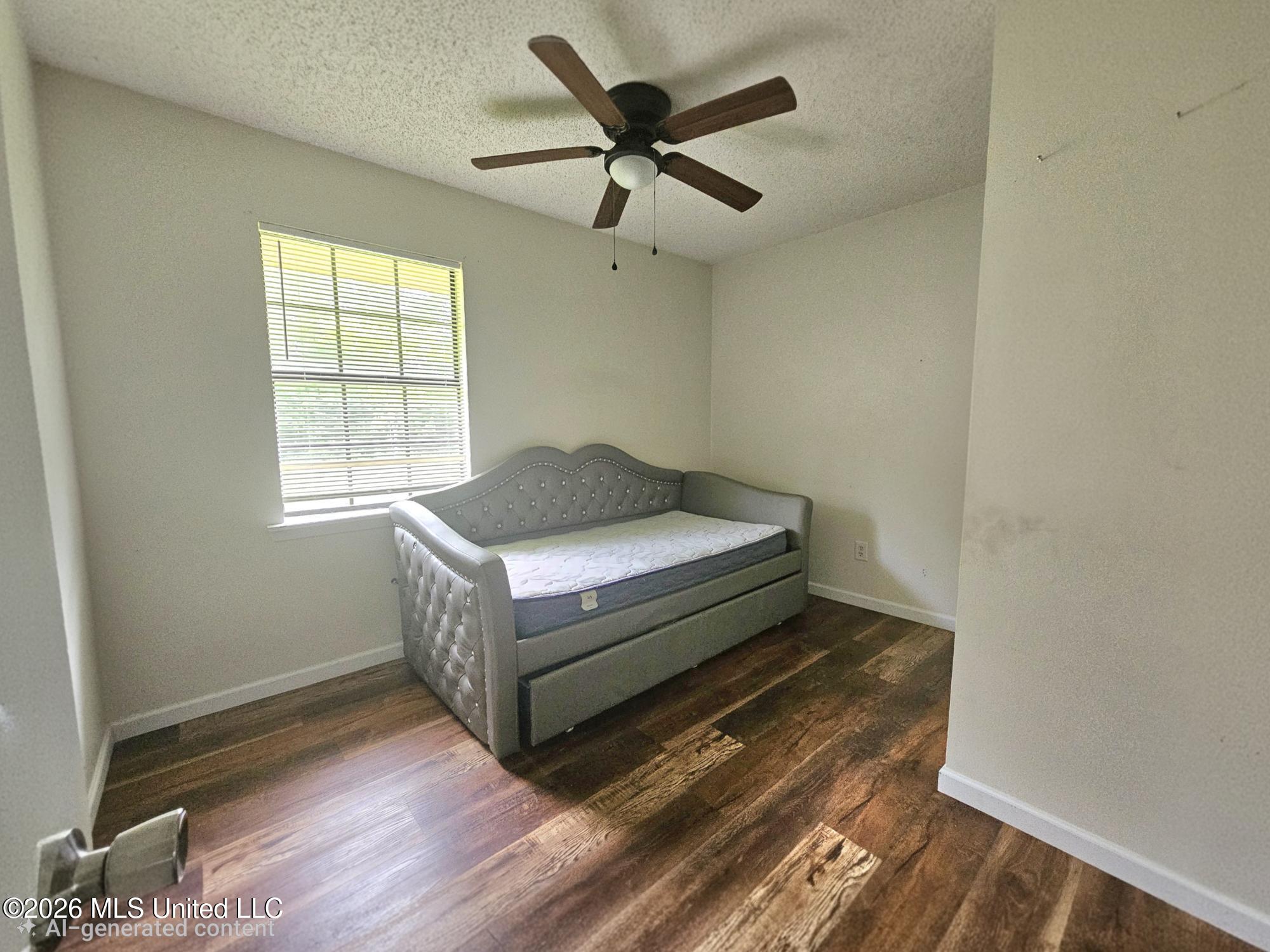 530 Easterbrook Street Property Photo 12