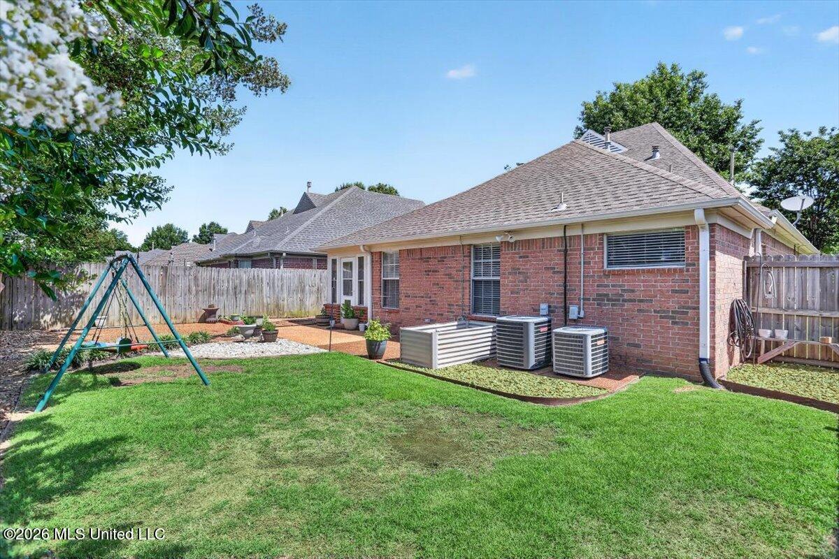 4669 Graham Lake Drive Property Photo 29