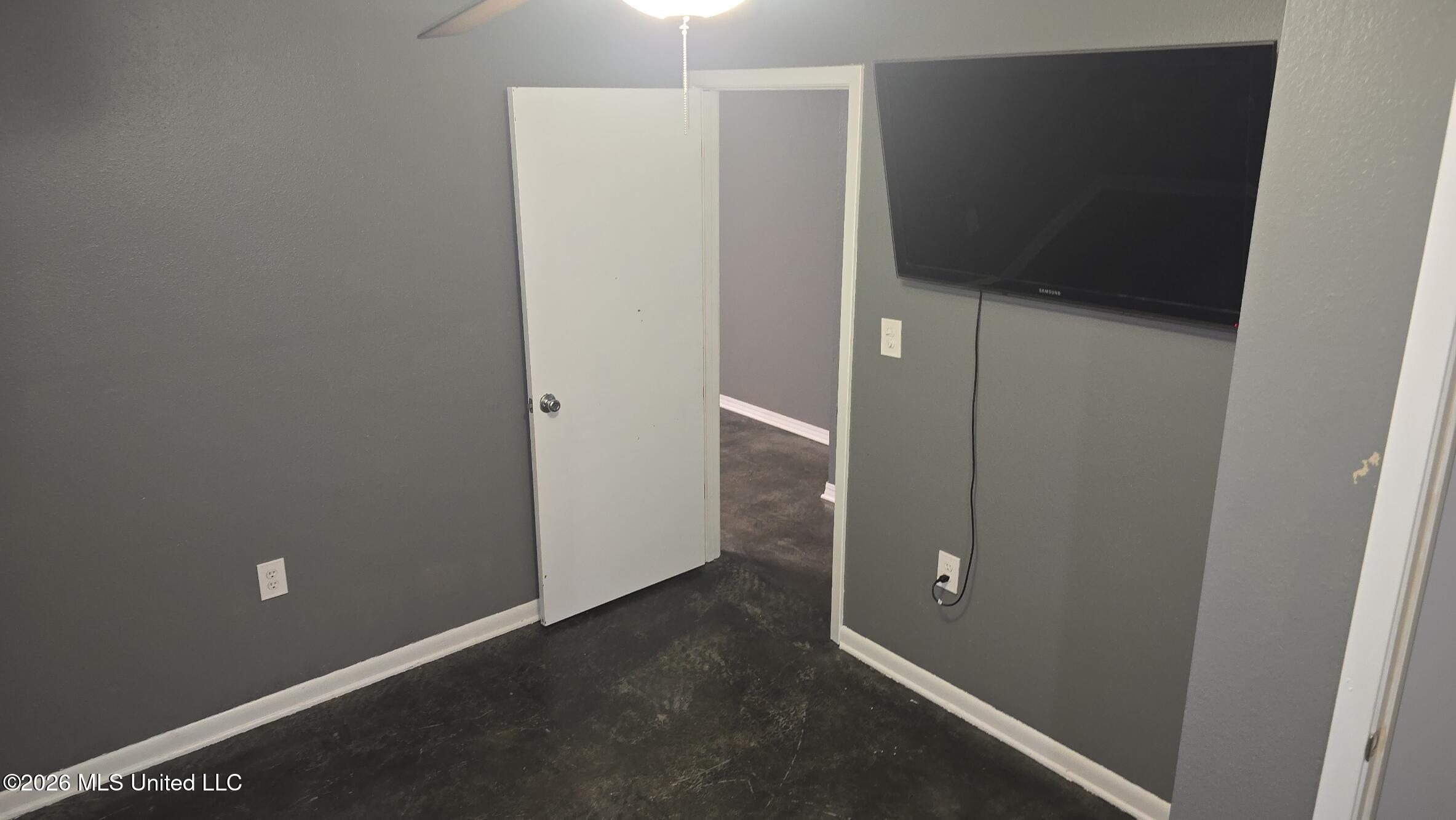 440 Berrytown Circle Property Photo 27