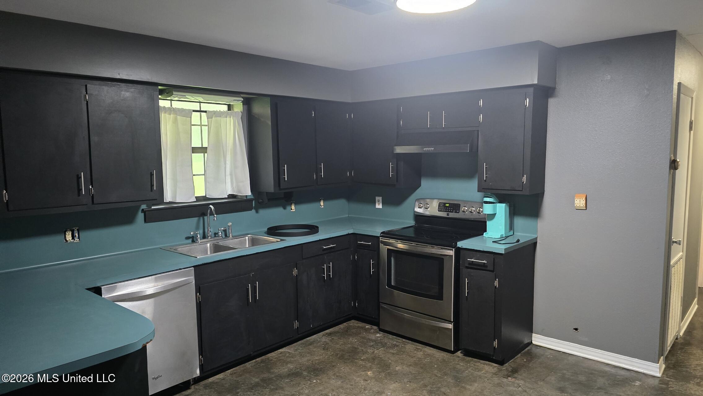 440 Berrytown Circle Property Photo 32