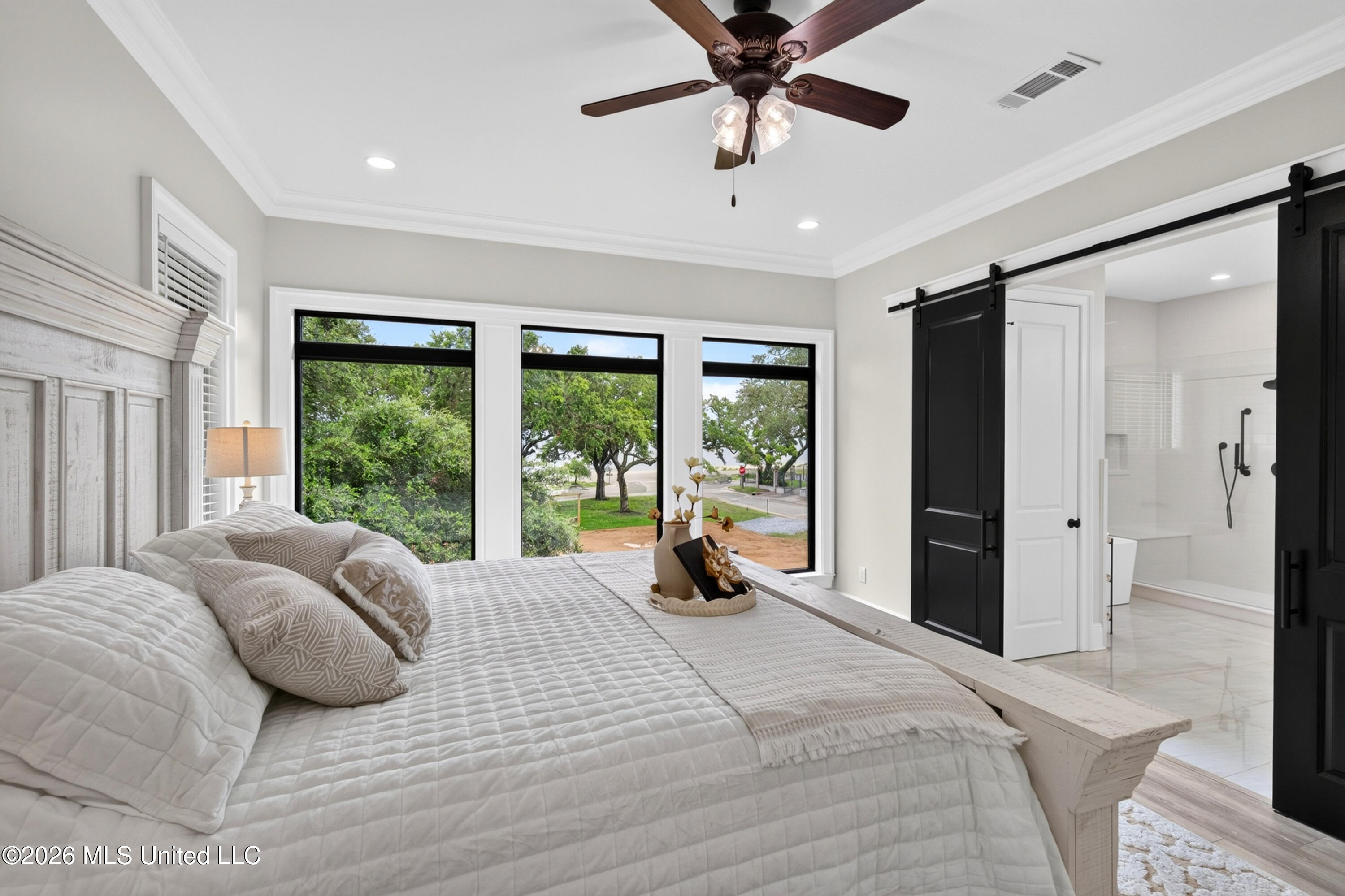 100 Runnels Avenue Property Photo 32