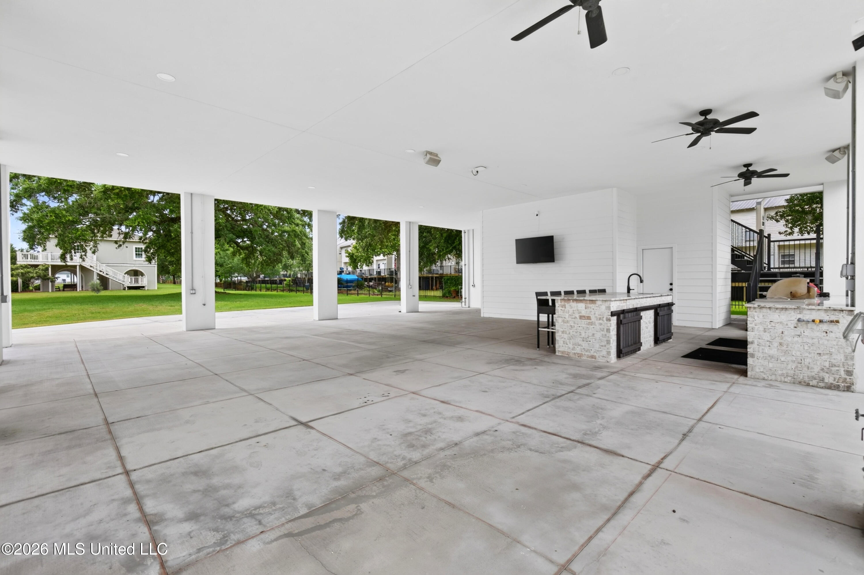 100 Runnels Avenue Property Photo 50