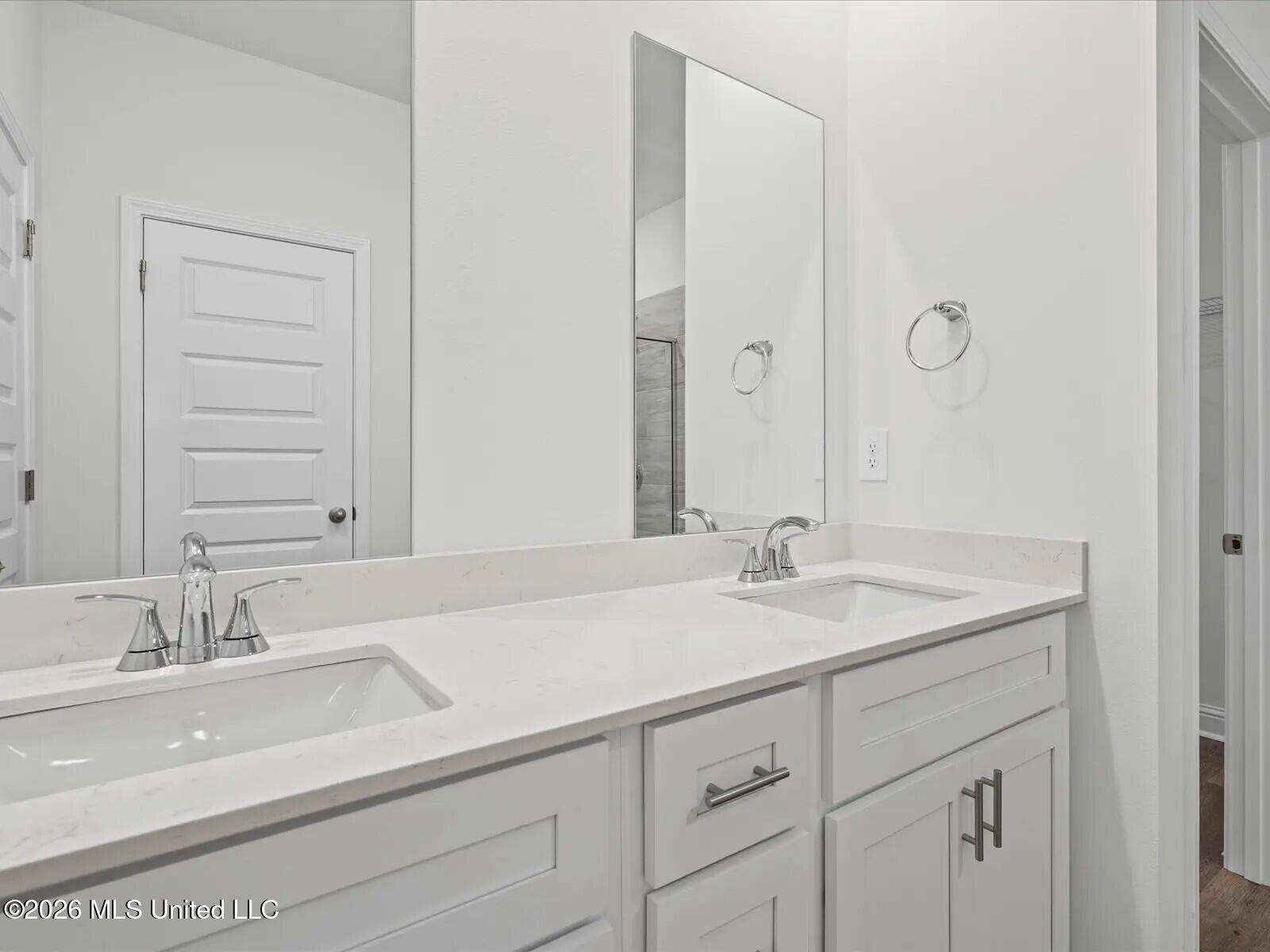 8013 Buttonbush Road Property Photo 11