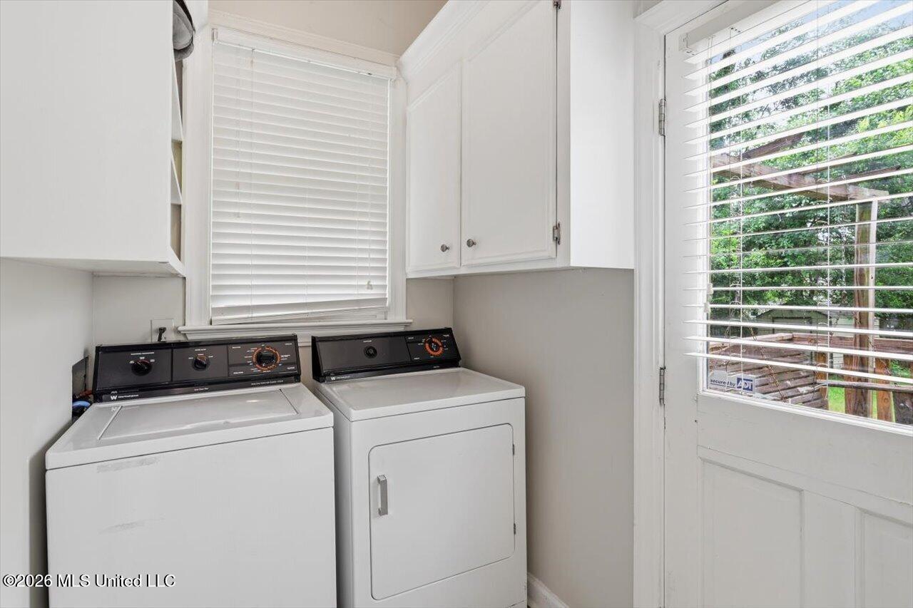 441 E Peace Street Property Photo 13