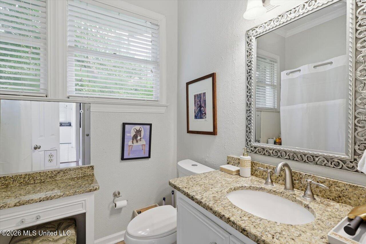 441 E Peace Street Property Photo 15