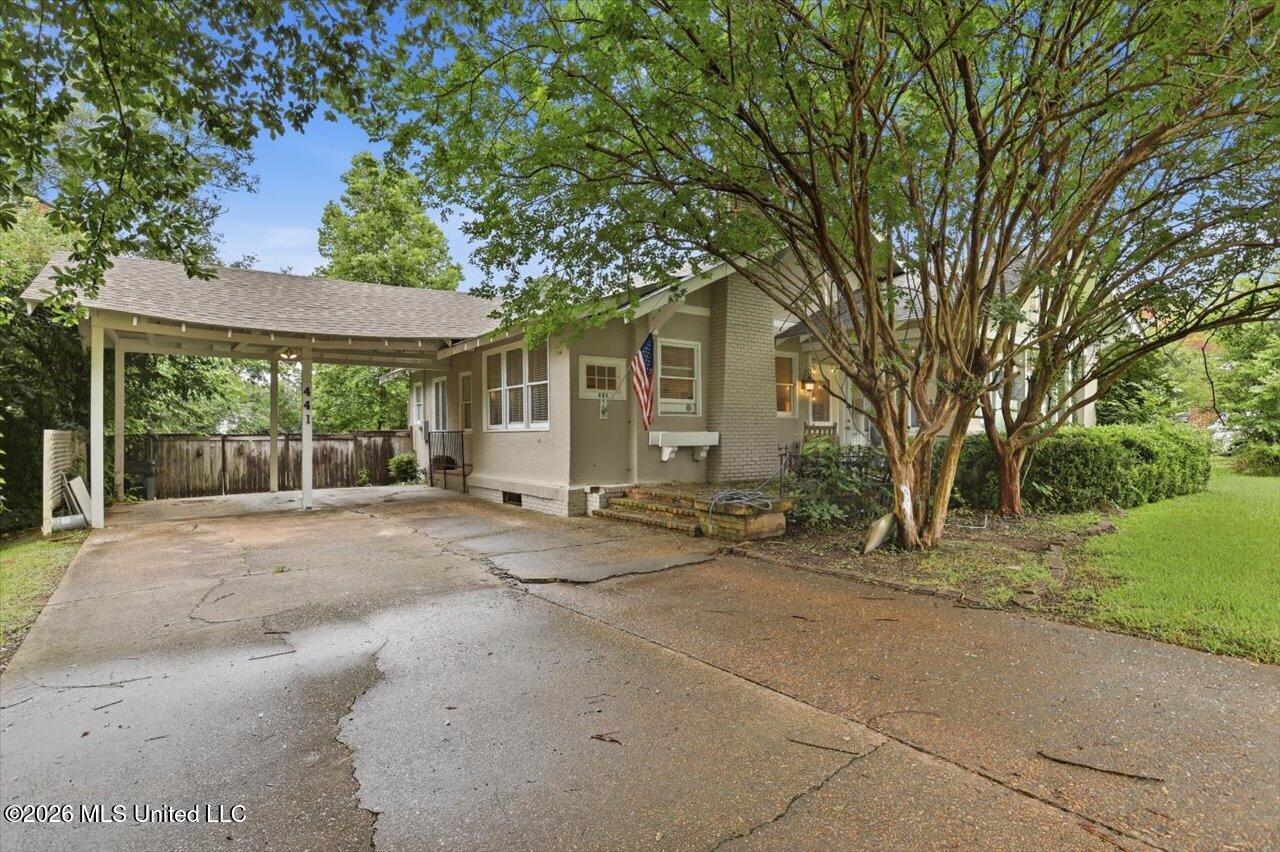 441 E Peace Street Property Photo 22