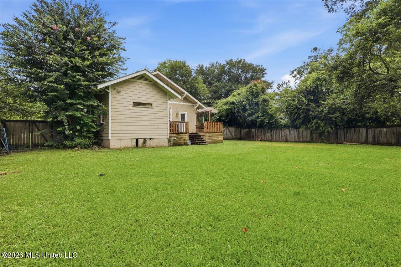 441 E Peace Street Property Photo 27
