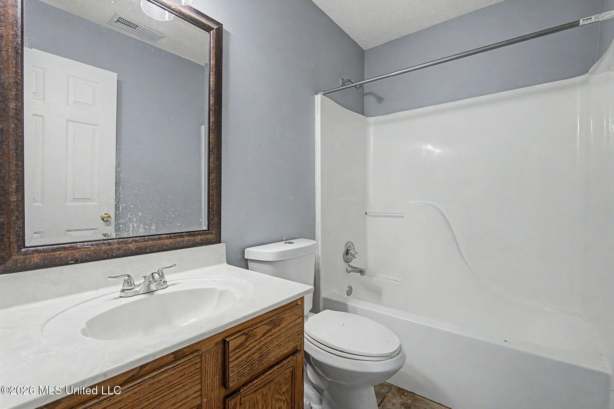 7201 Lucia Lane Property Photo 4