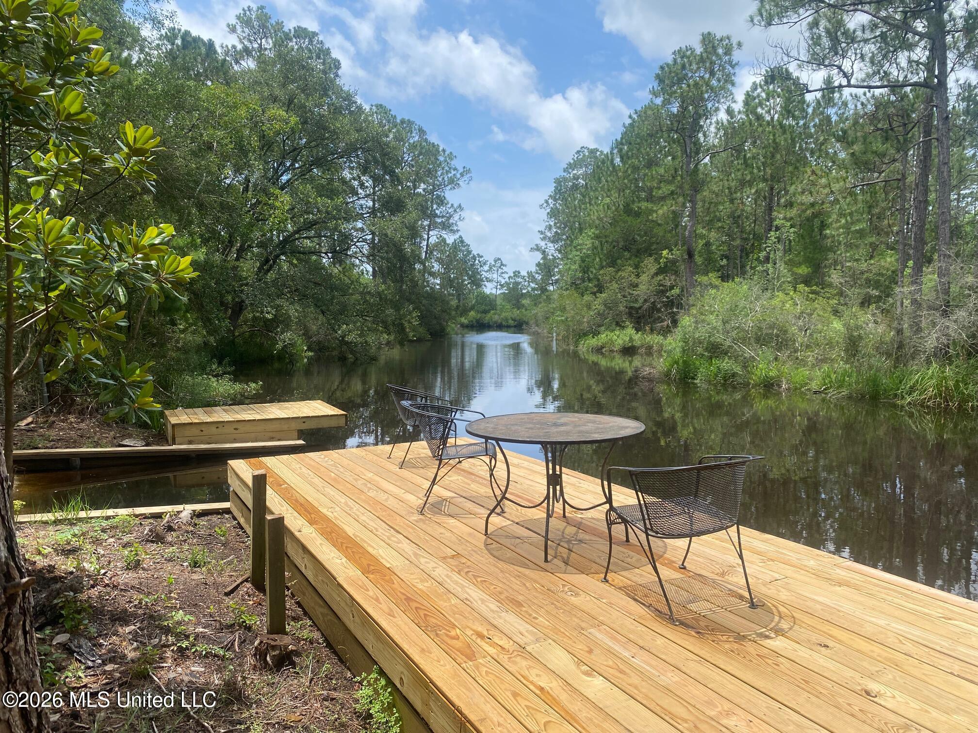 10063 River Drive Property Photo 5