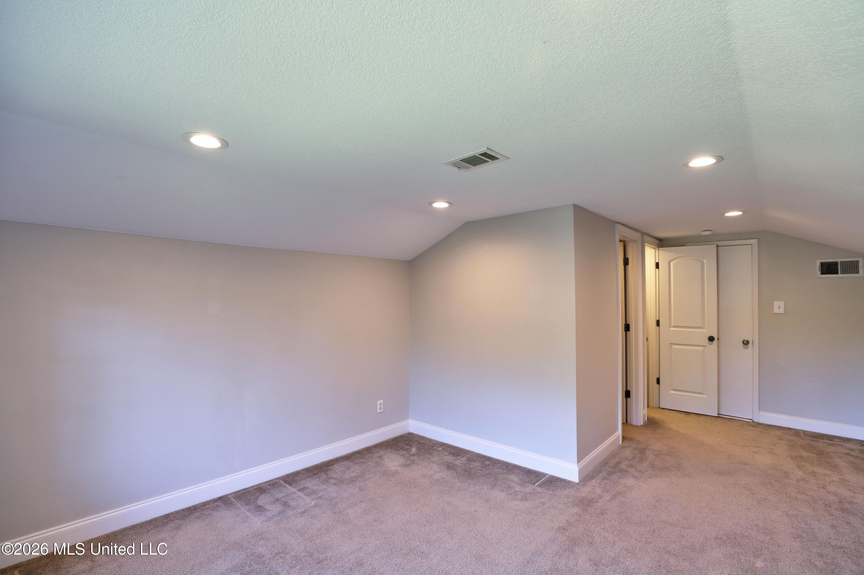 6662 Ahekolo Circle Property Photo 15