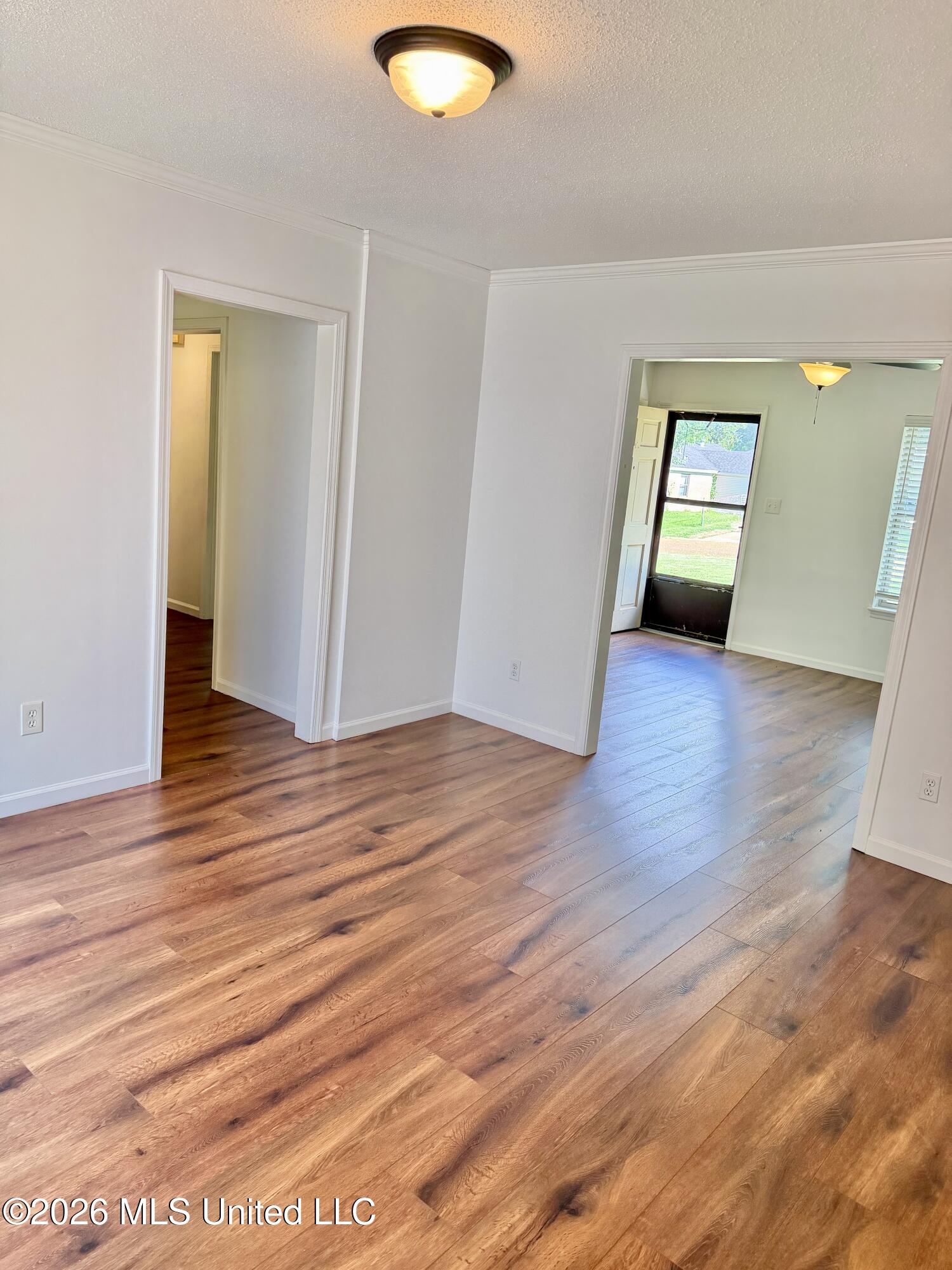 442 Hillbrook Drive Property Photo 8