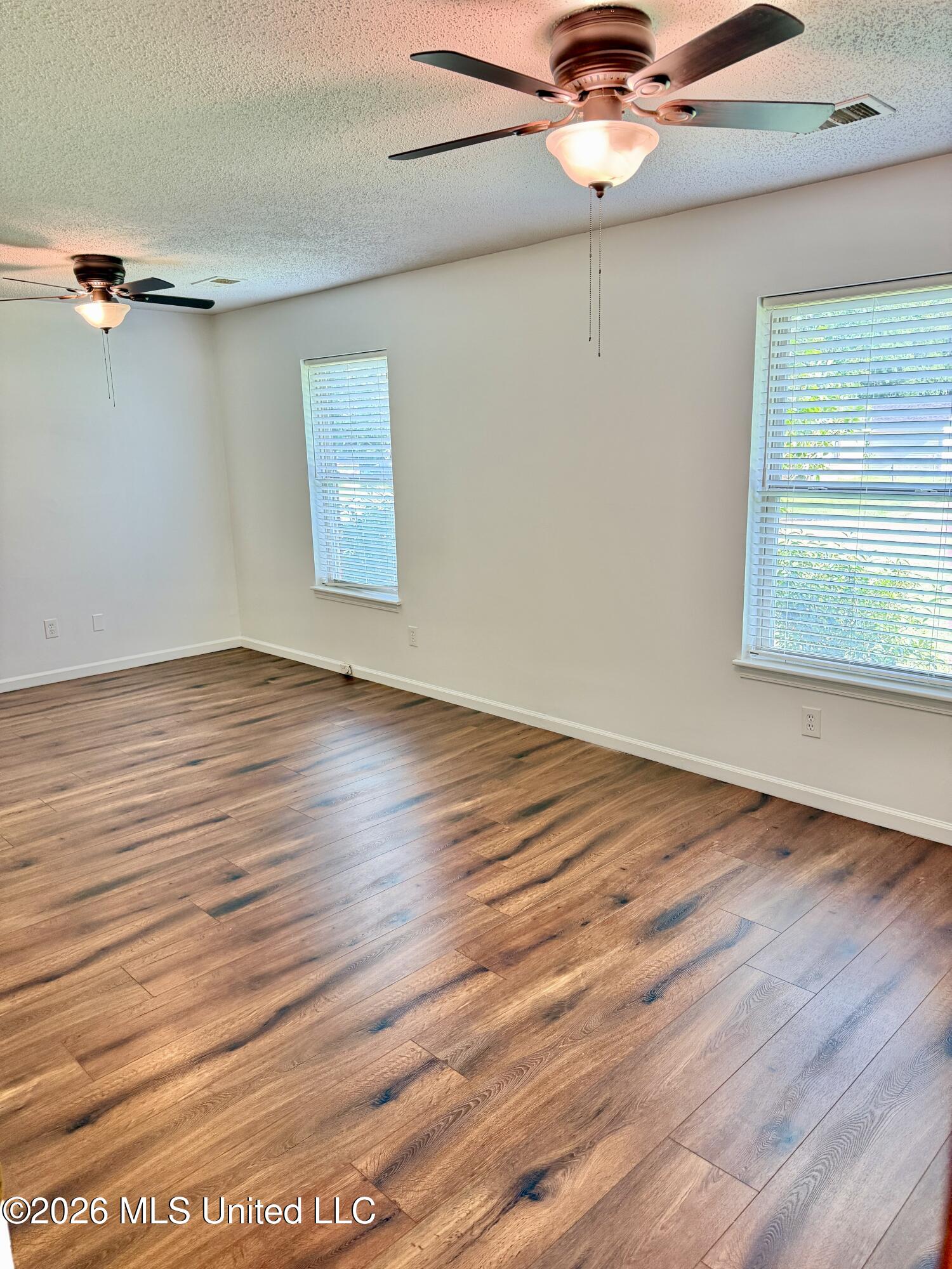 442 Hillbrook Drive Property Photo 12